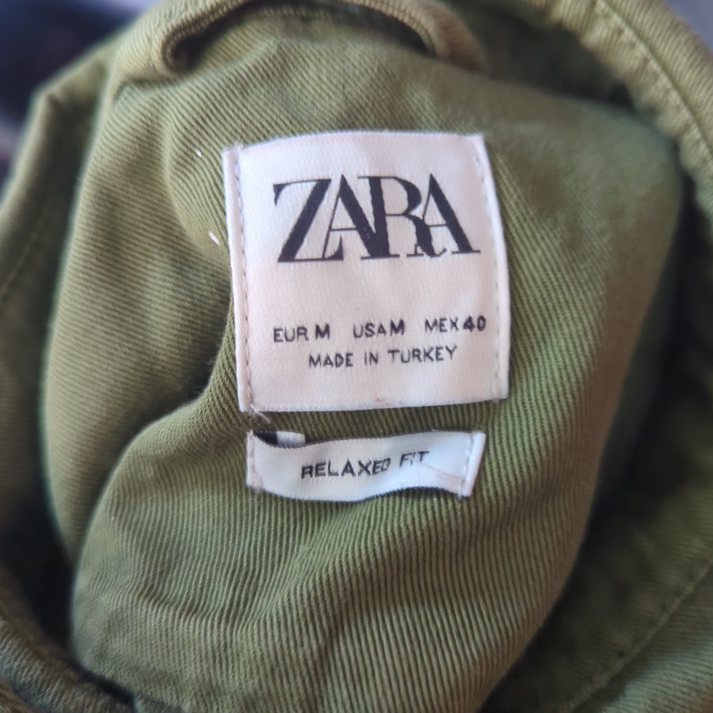 Zara Military Green Long Sleeve Patches Paint Splatter Design Over Shirt Men Medium