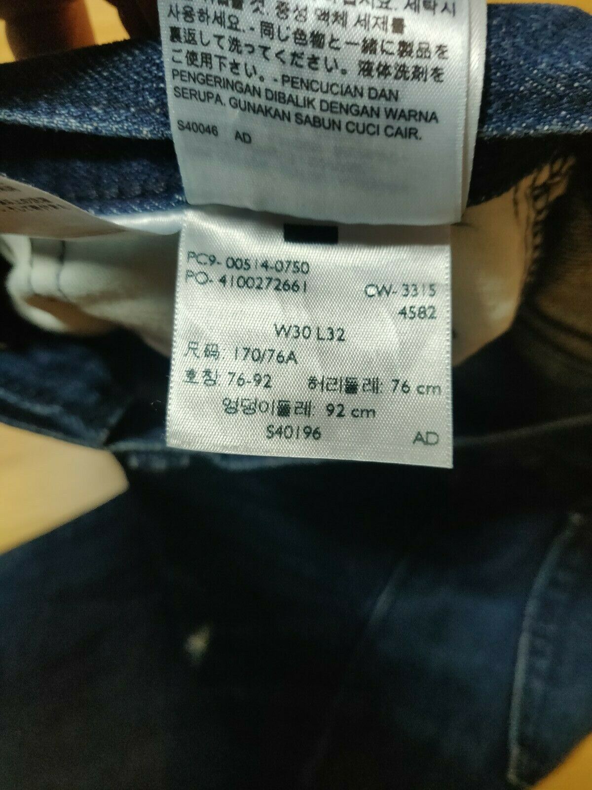 Levi's 514 Ripped Blue Denim Jeans W30/L32