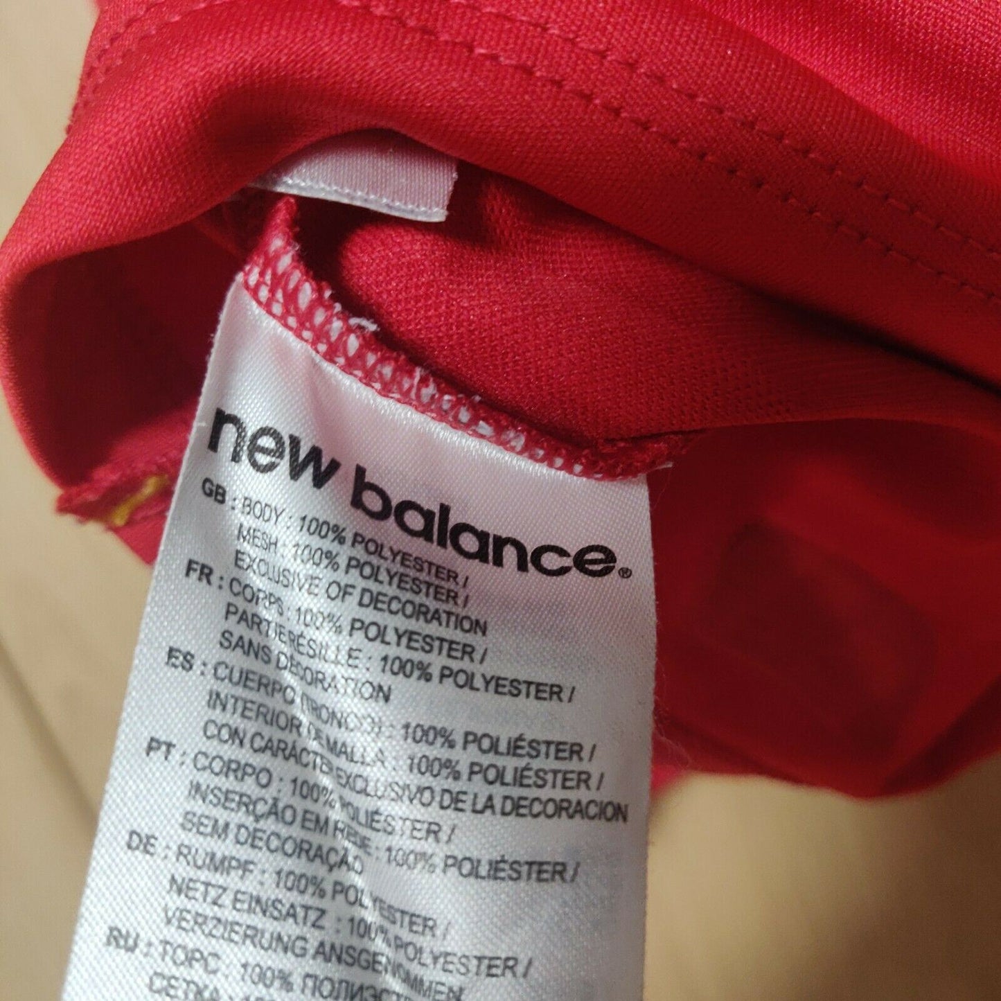 Liverpool FC Red New Balance Sweatshirt Long Sleeve Boys Size XL