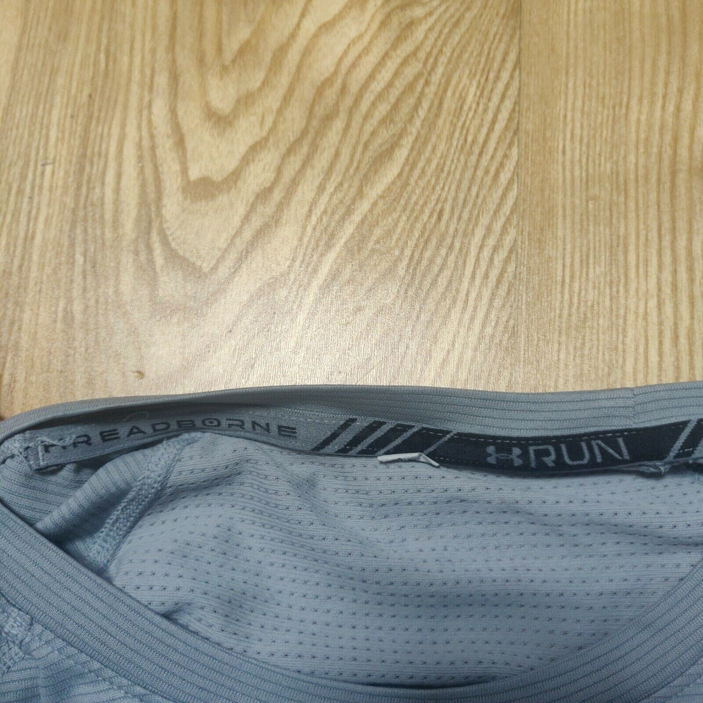 Under Armour Threadborne Grey T-shirt Short Sleeve Small