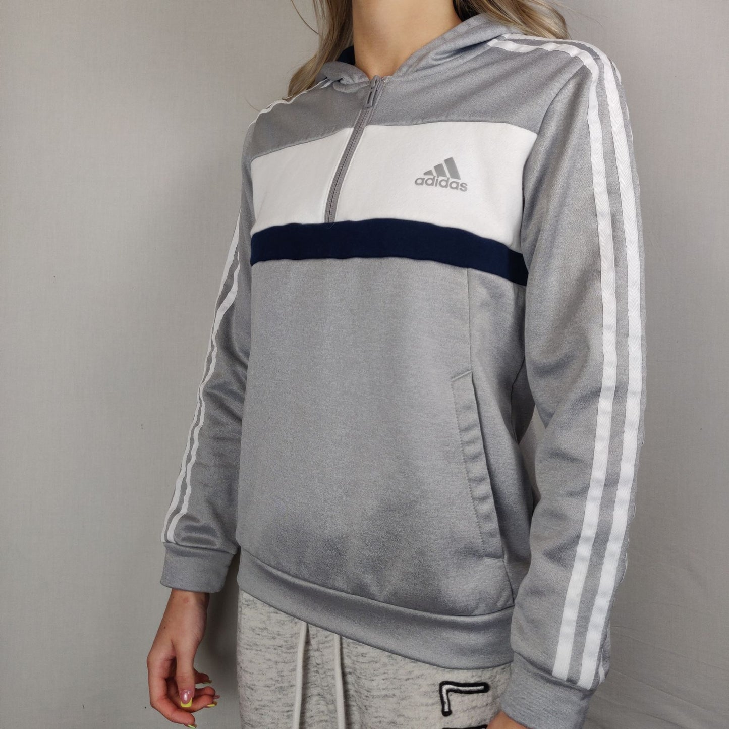 Adidas Grey Sweatshirt 1/4 Zip Tracksuit Top Women Size Small