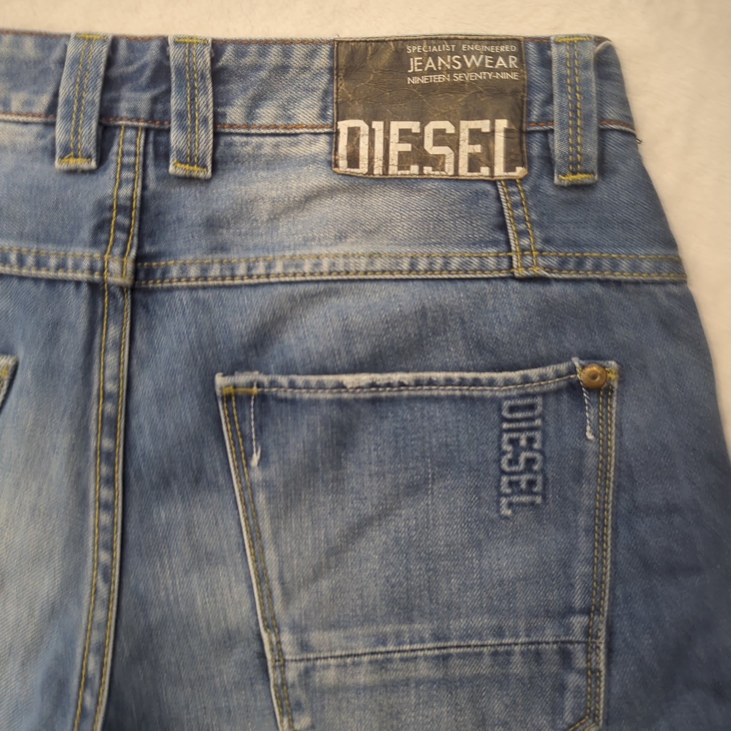 Diesel DD256 Blue Tapered Fit Denim Jeans Men W32 L32
