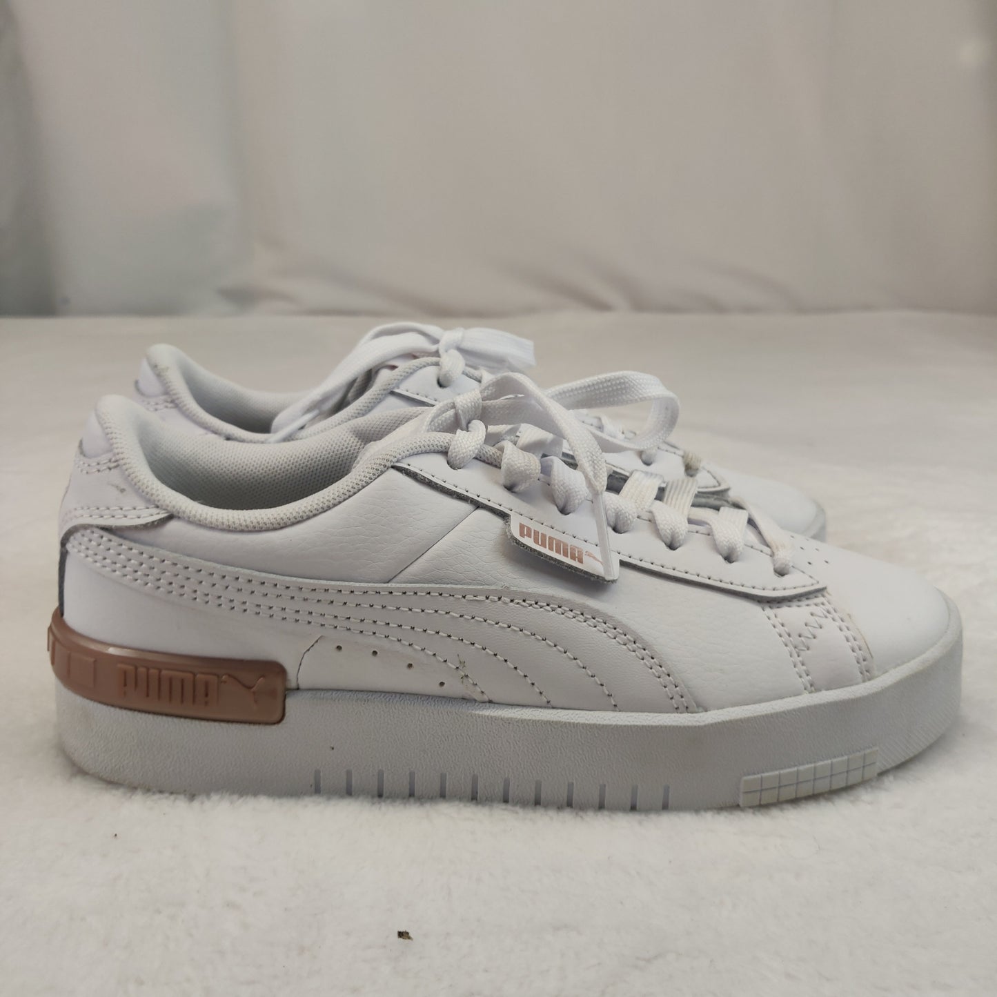 Puma Jada White Leather Sneaker Trainers Women UK 3