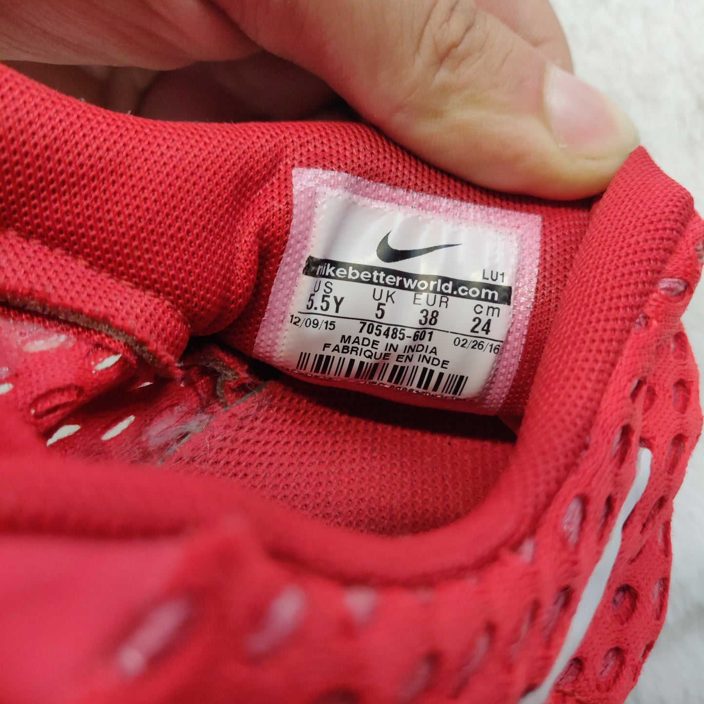 Nike Roche One Flight Red Sneaker Trainers Women UK 5 - 705485-601