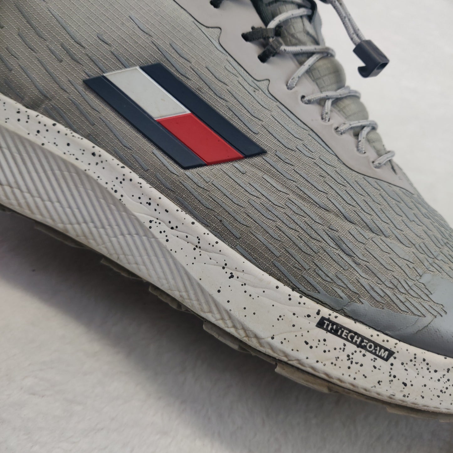 Tommy Hilfiger Sterling Grey TechFoam Sneaker Trainers Shoes Men UK 10