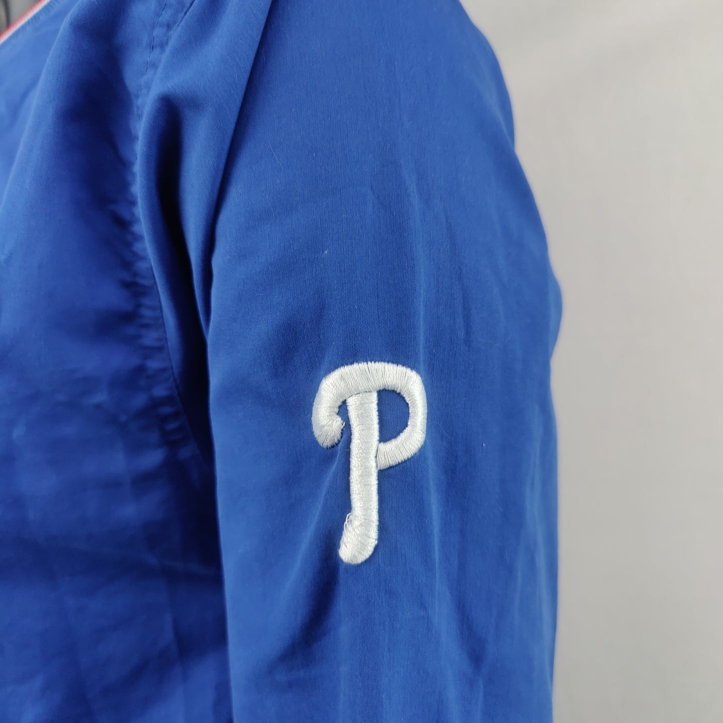 Nike Vintage Philadelphia Phillies MLB Blue Windbreaker Sweatshirt Men Size Large