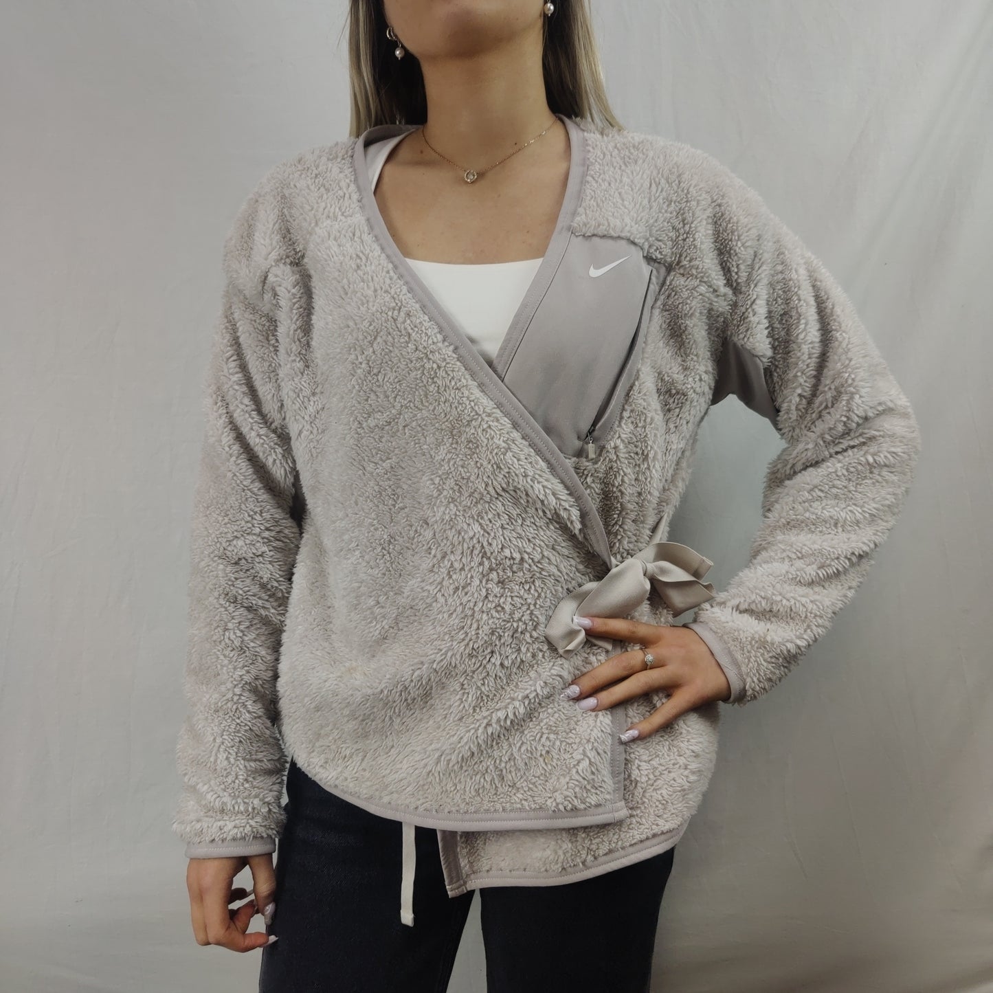 Nike Grey Sherpa Fleece Wrap Sweatshirt Cardigan Women Size XS