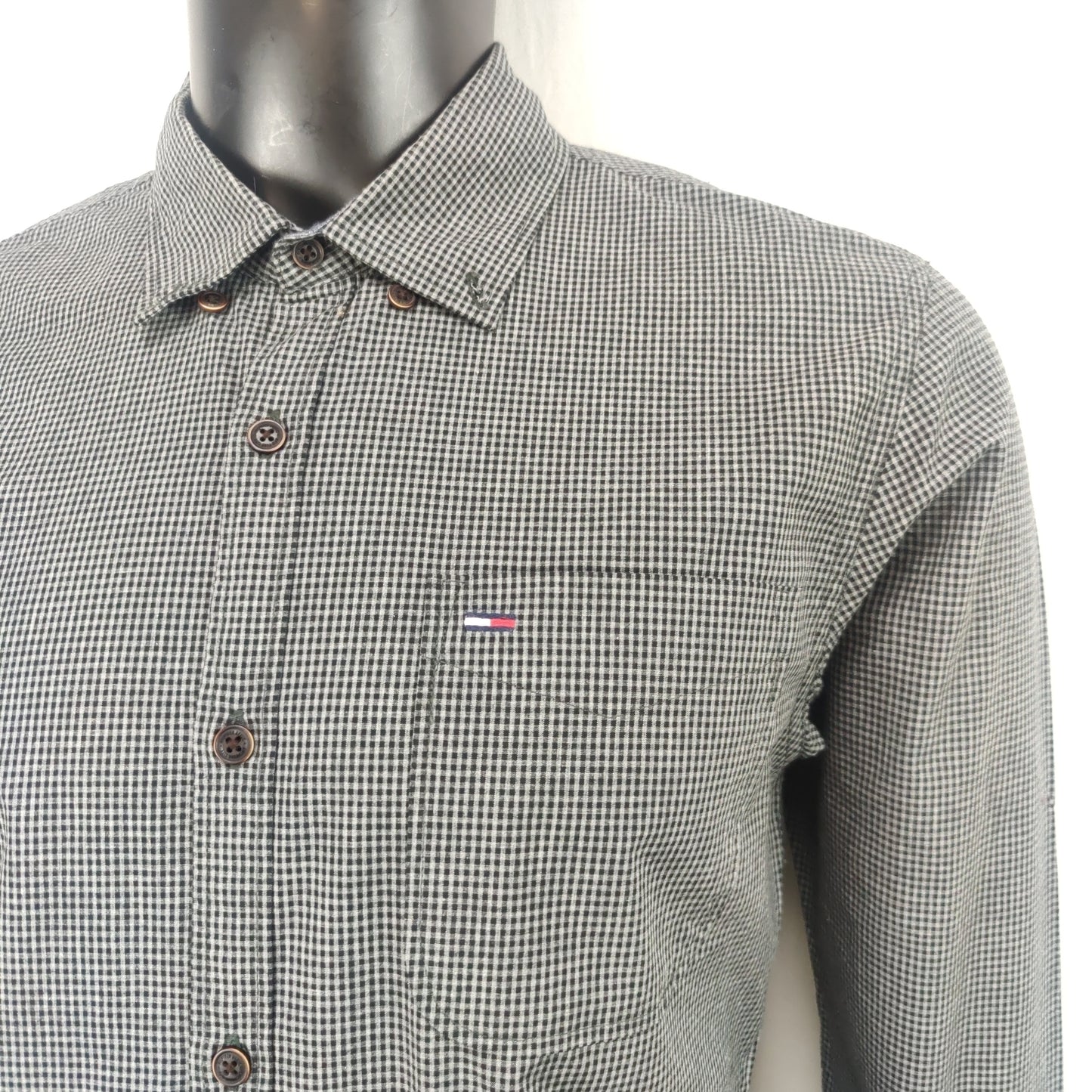 Tommy Hilfiger Vintage Grey Checkered Slim Fit Casual Shirt Men Medium