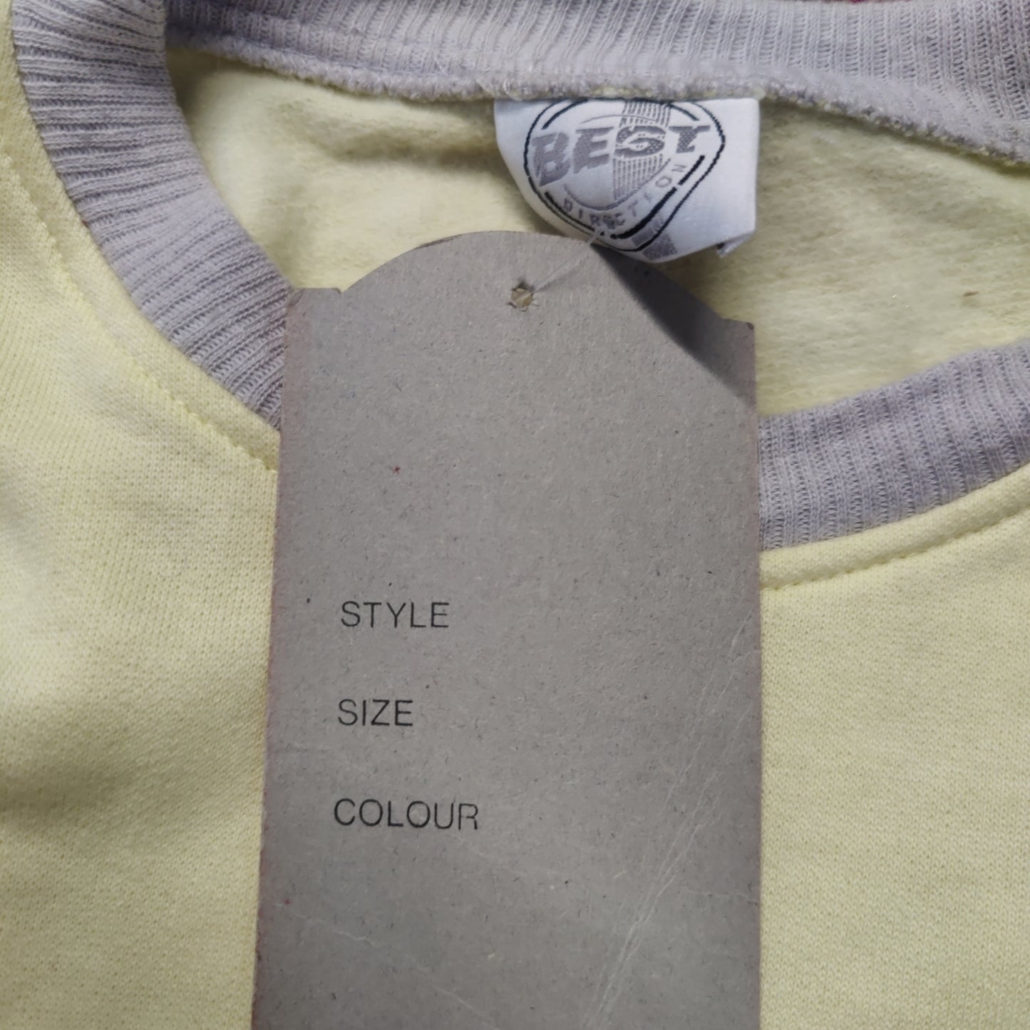 Best Direction Vintage Hockey Yellow/Grey Crew Neck Sweatshirt Men Medium