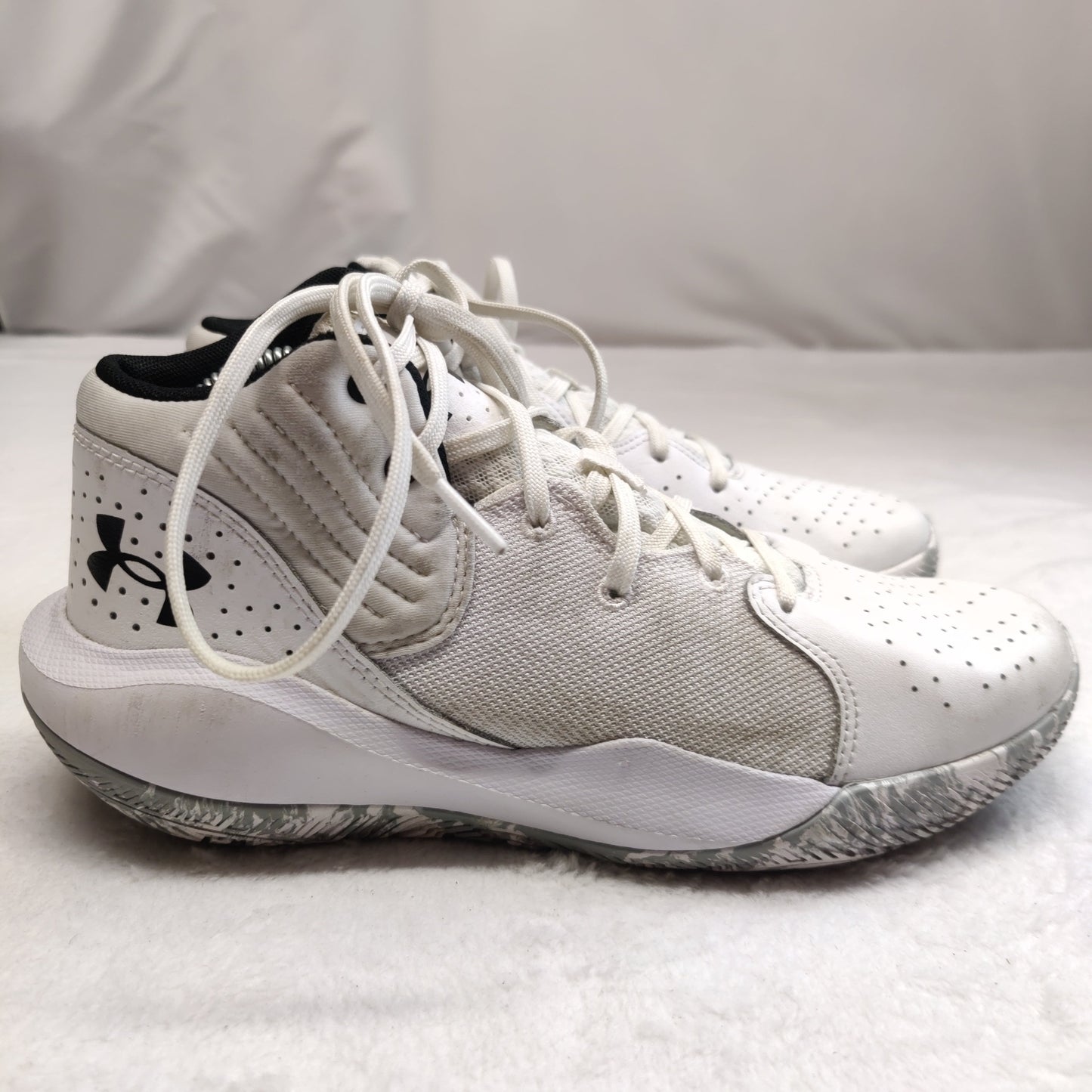 Under Armour Jet 21 White Basketball Sneaker Trainers Shoes Men UK 7.5