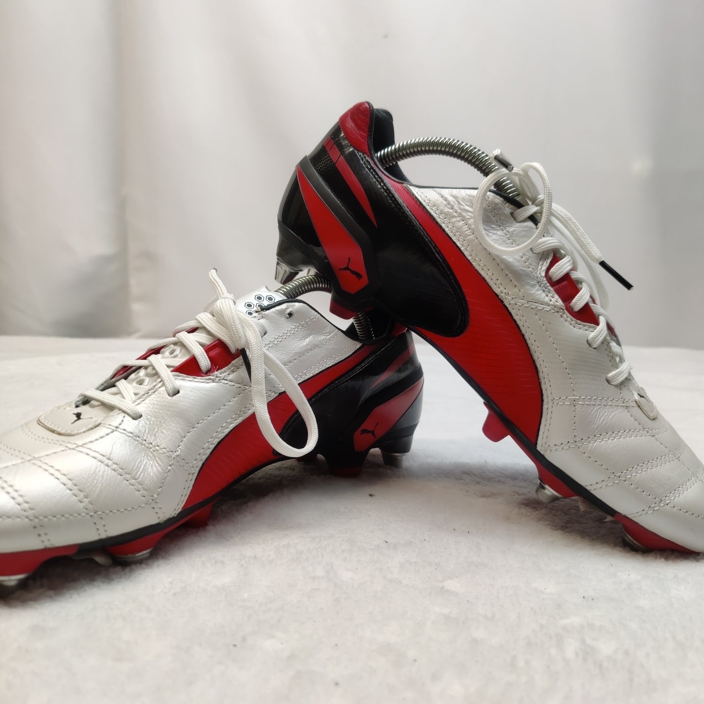 Puma King White/Red/Black Sneaker Trainers Shoes Men Size UK 8.5 EU 42.5