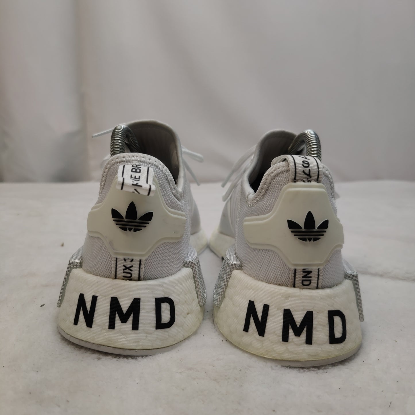 Adidas NMD R1 Primeblue Triple White Sneaker Trainers Shoes Women UK 5.5