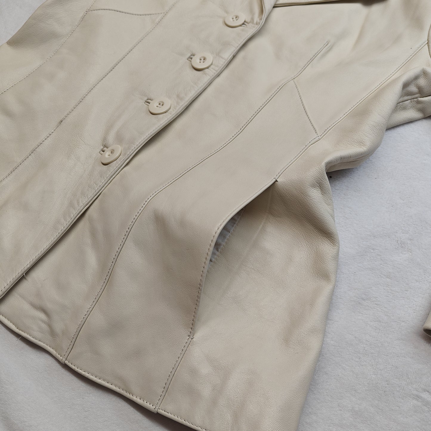 Wilson's White Genuine Leather Button Up Jacket Women Size Small