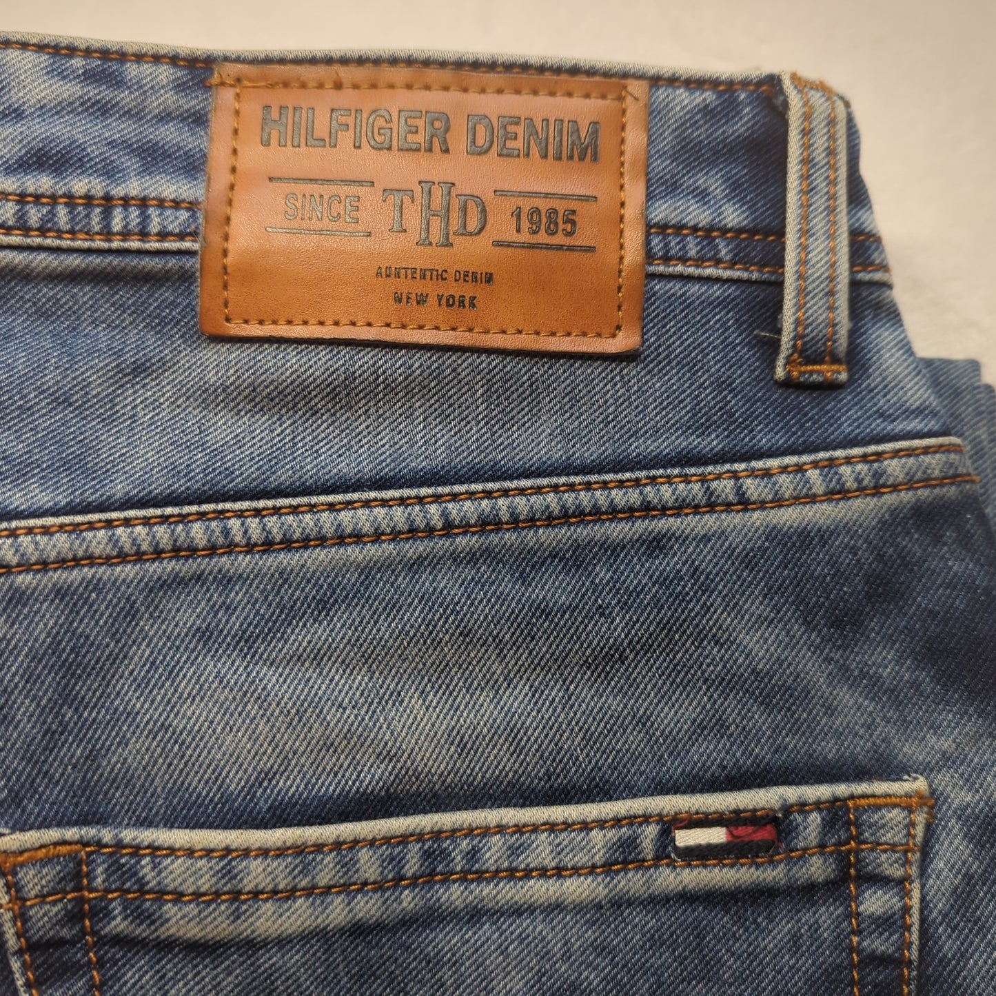 Tommy Hilfiger Scanton Slim Light Blue Stonewash Denim Jeans Men Size W34/L32