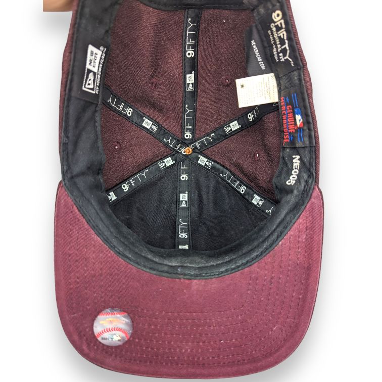 9FIFTY Los Angeles Burgundy Snapback Hat Men Small/Medium