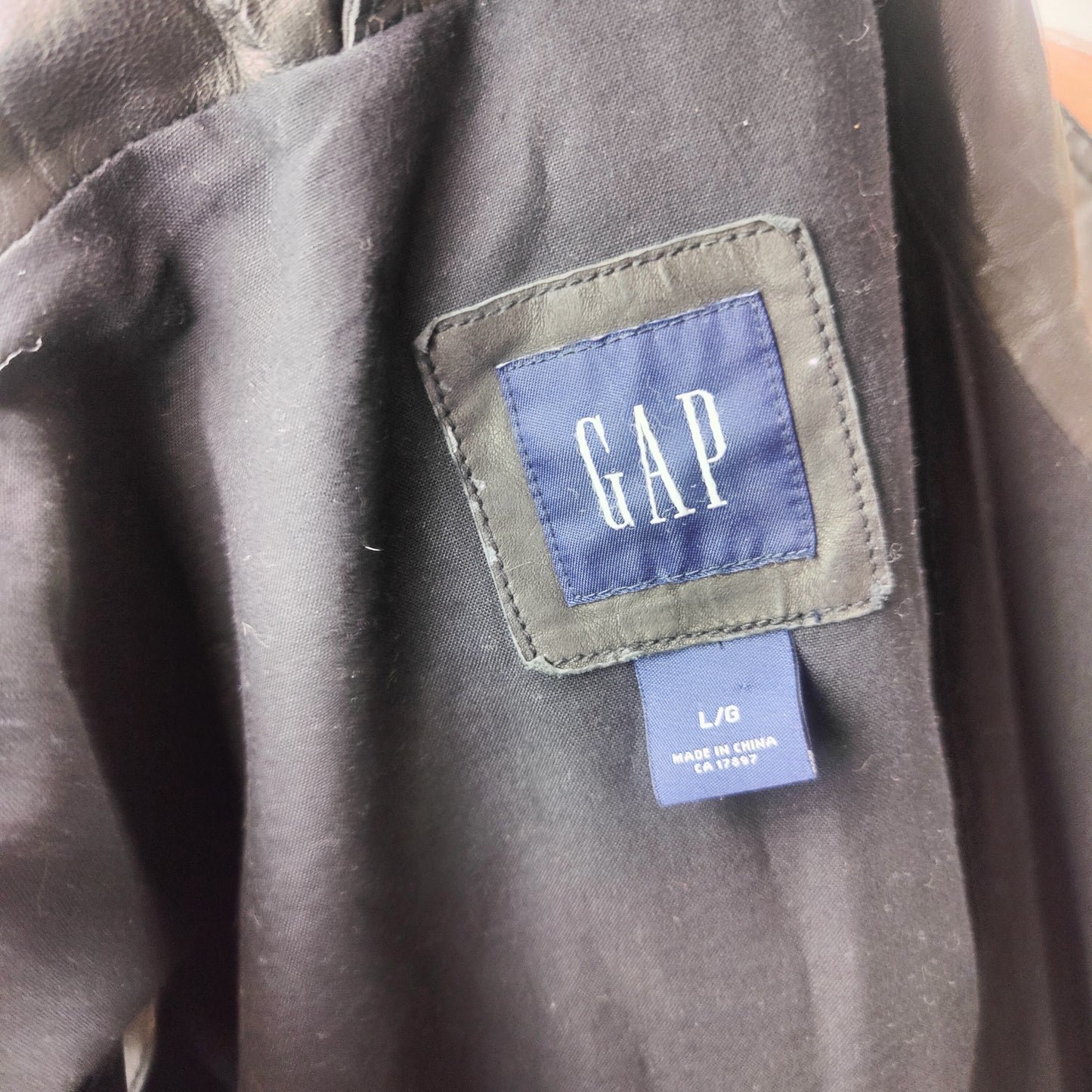 Gap Vintage Black Leather Gilet Waist Coat Jacket Men Size Large