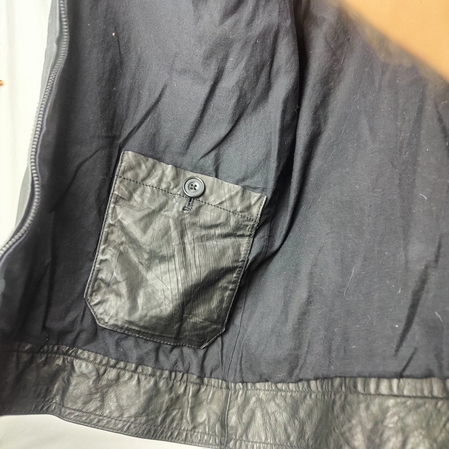 Gap Vintage Black Leather Gilet Waist Coat Jacket Men Size Large