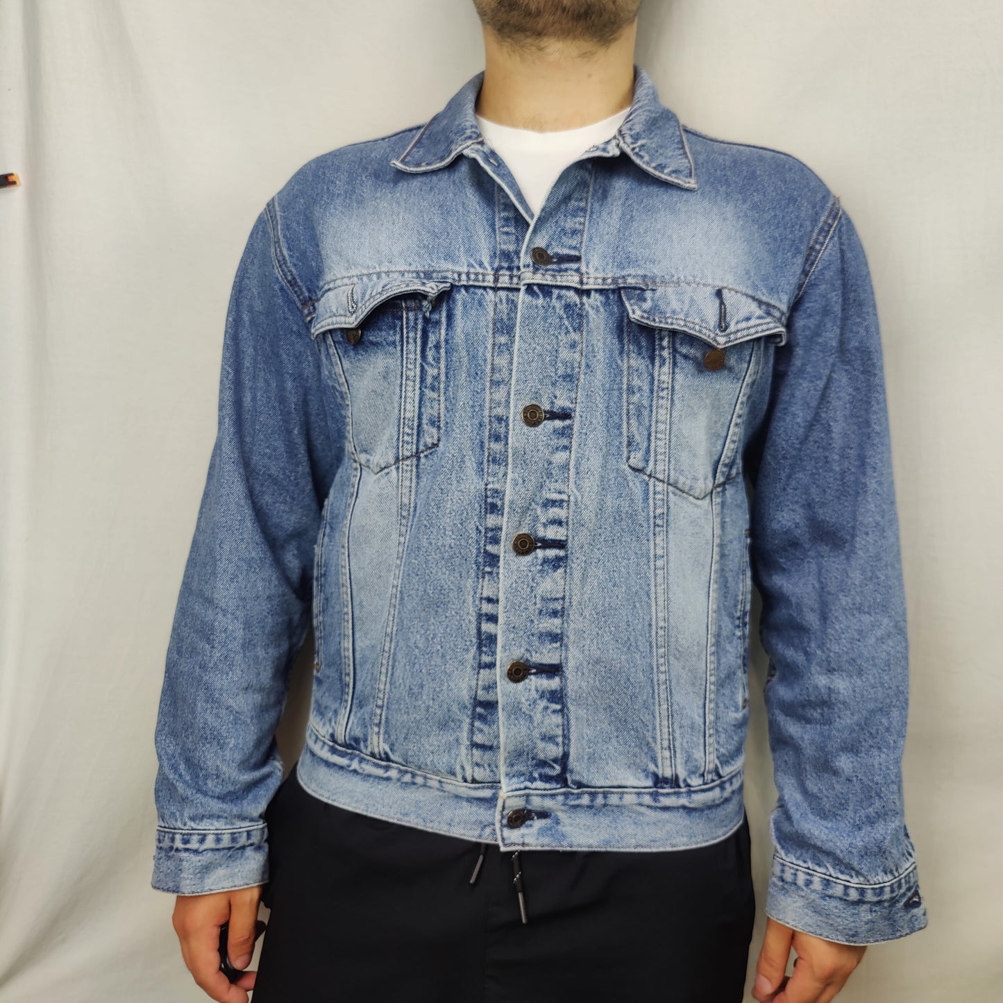 Levi's Vintage Blue Denim Trucker Jacket Men Size Medium