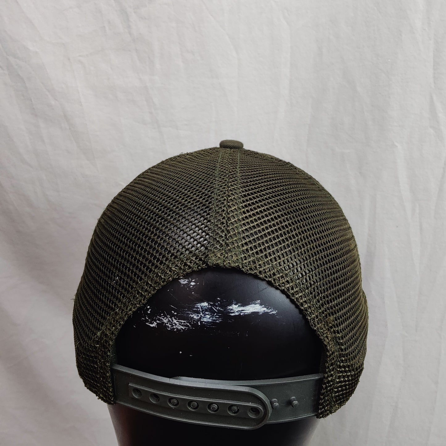 Nike Classics 99 Green Mesh Trucker Hat Cap Men One Size