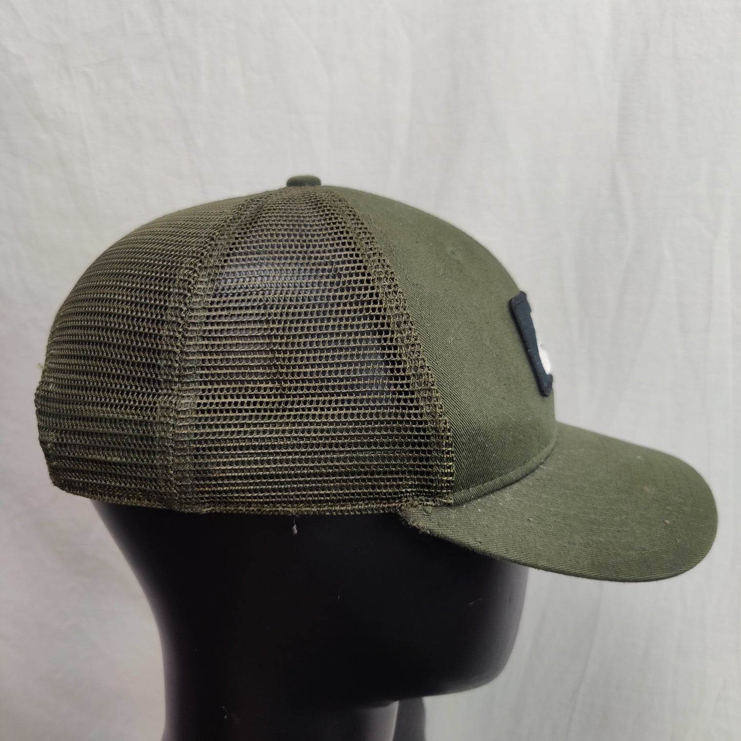 Nike Classics 99 Green Mesh Trucker Hat Cap Men One Size