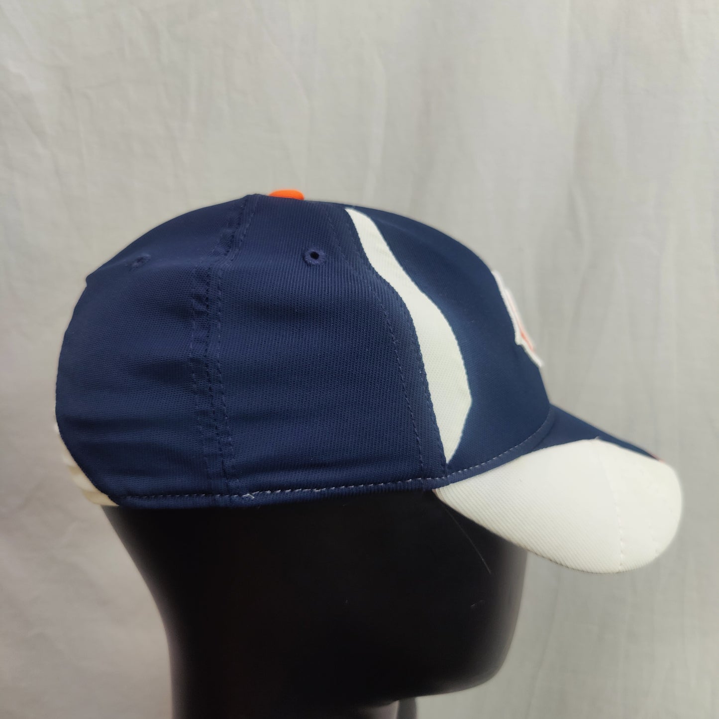 Reebok Chicago Bears NFL Blue/White Baseball Cap Men One Size