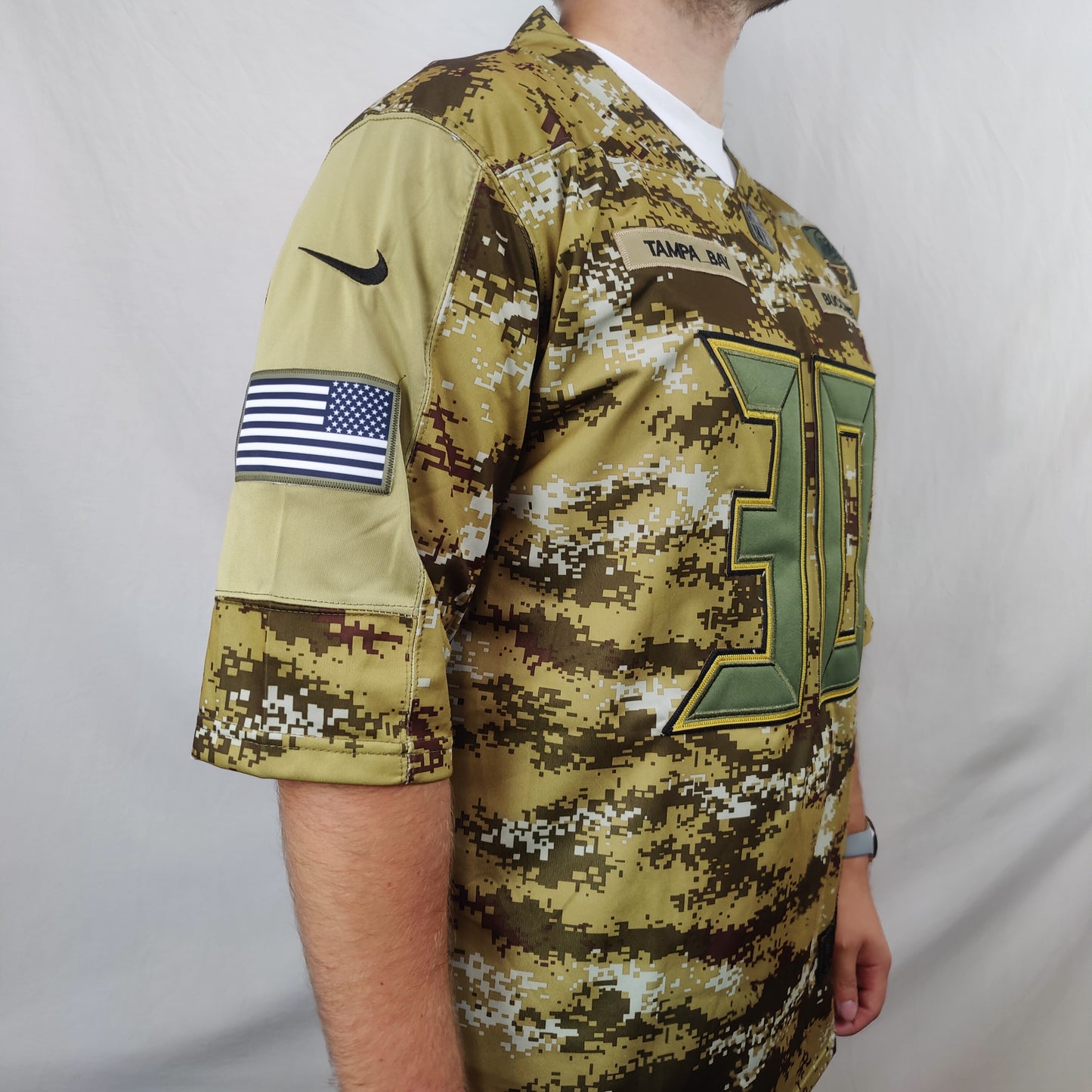 Nike NFL Green Camo Tampa Bay Buccaneers 30 McGlinn Jersey Shirt Men Medium