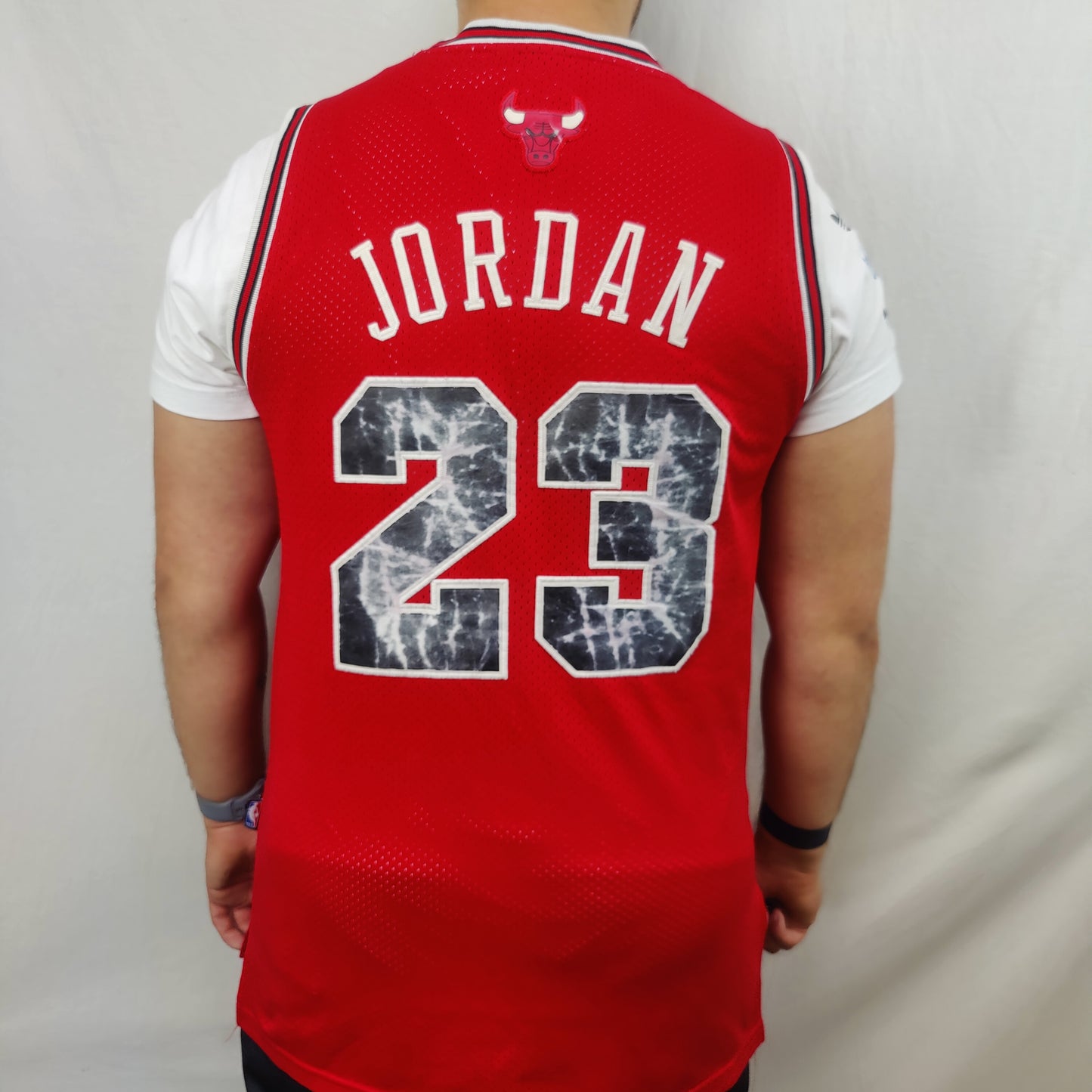 Nike Vintage Chicago Bulls NBA Red Jordan 23 Basketball Jersey Shirt Men Medium