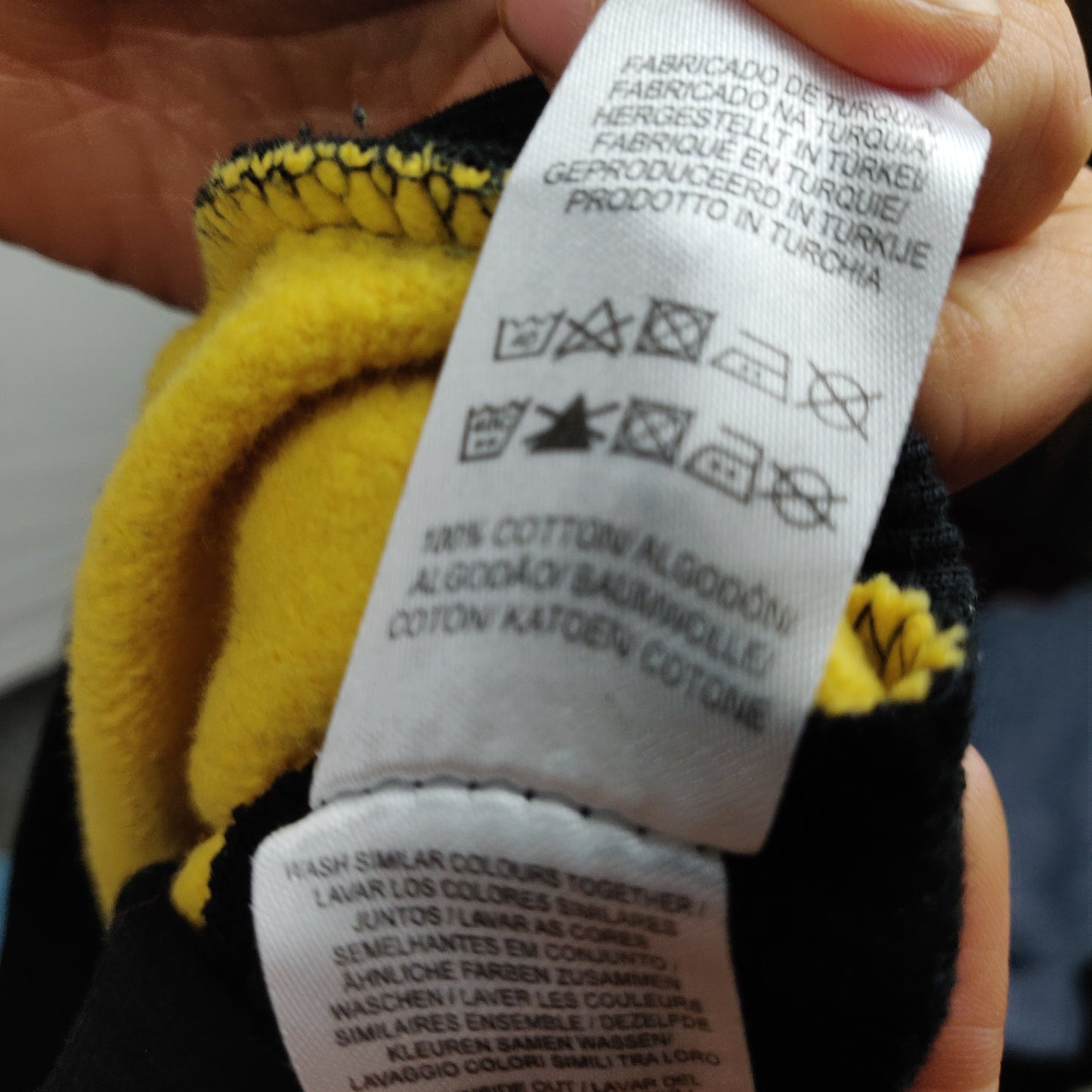 NASA Black White & Yellow Pullover Sweatshirt Men Size Medium