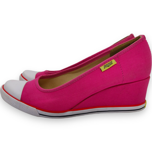 Sugar Pink Canvas Slip On Wedge Pumps Shoes Women Size EU 36 (UK 3.5)