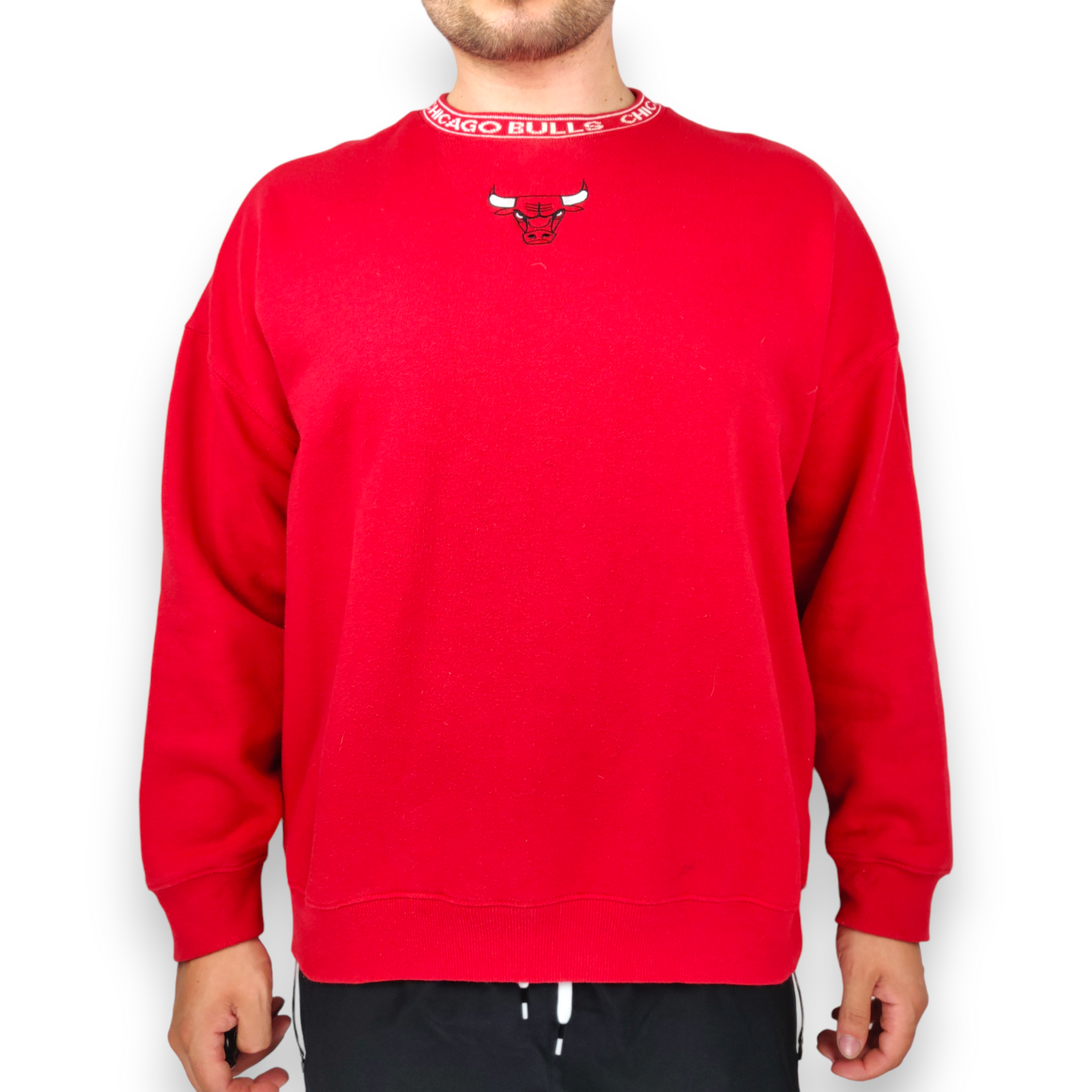 UNK NBA Chicago Bulls Red Loose Fit Pullover Crew Neck Embroidered Logo Sweatshirt Men Size Medium