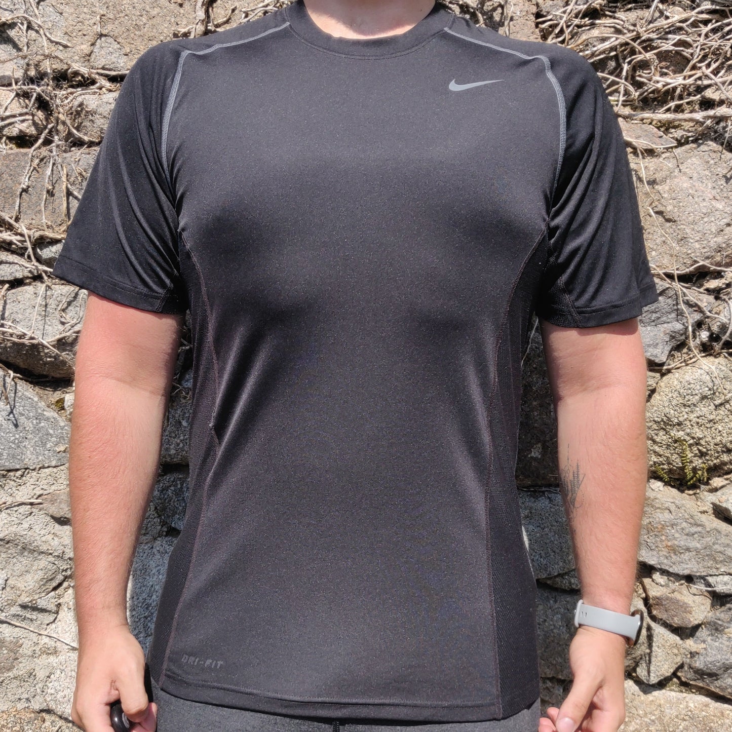 Nike Pro Combat Dri Fit Black Fitted Short Sleeve Base Layer T-Shirt Men Size Small