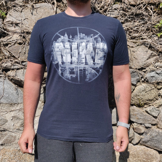 The Nike Tee Navy Blue Athletic Cut Short Sleeve Crew Neck T-shirt Men Size Medium