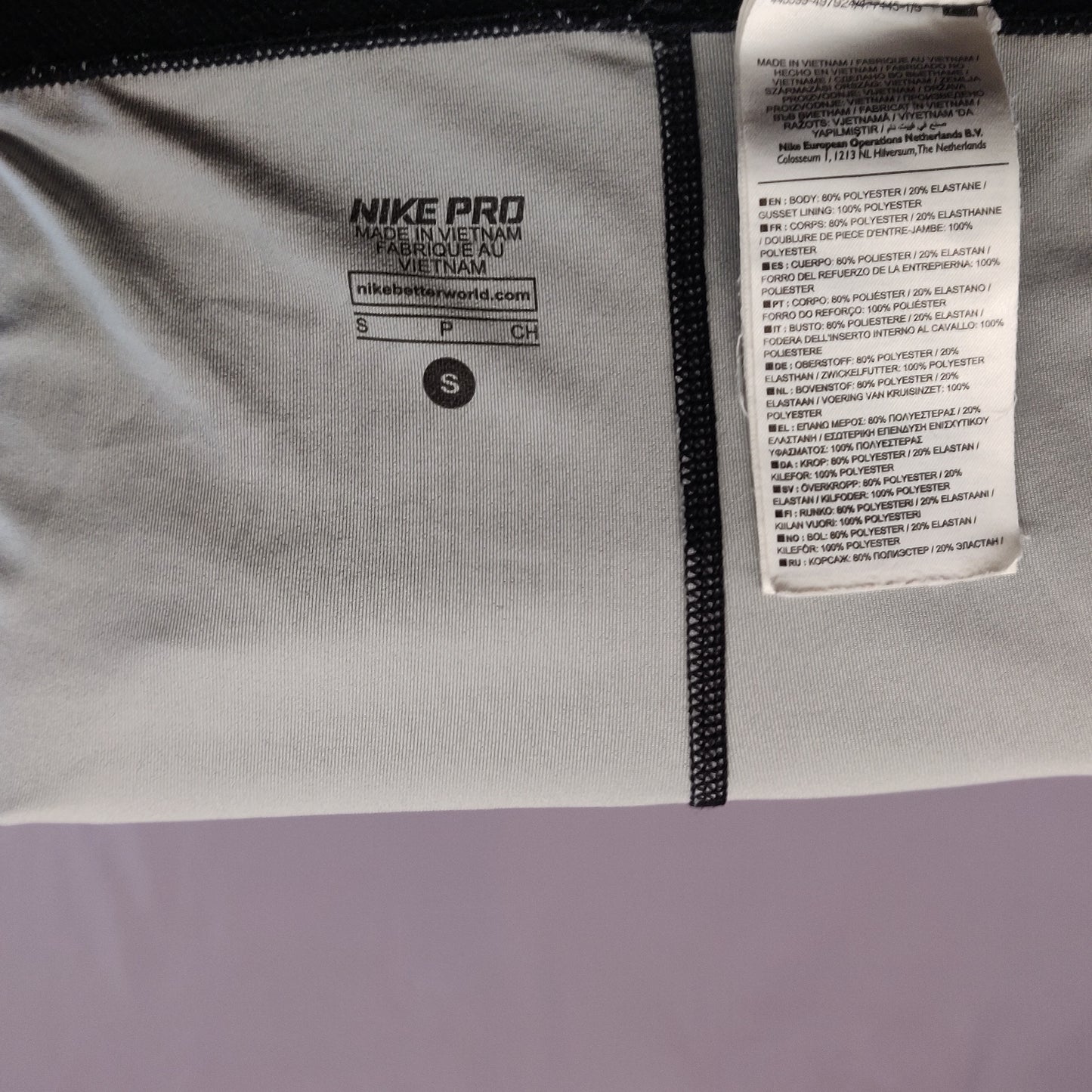 Nike Pro Black Grey Engineered Giraffe Mid Rise Leggings Women Small ~ 683555-012