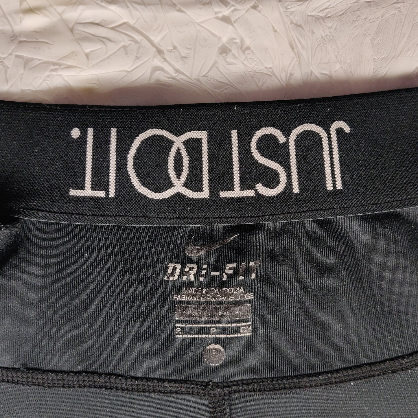 Nike Dri-Fit Just Do It Black Running Yoga Polka Dot Capri Leggings Women Small