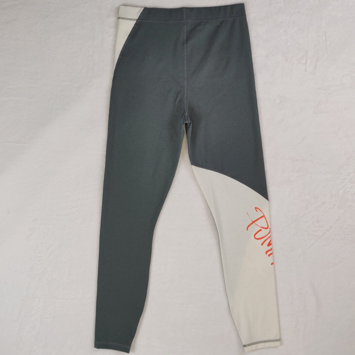 Puma DryCell Grey & White 7/8 Sweet Tight Leggings Women Medium ~ 518108-03