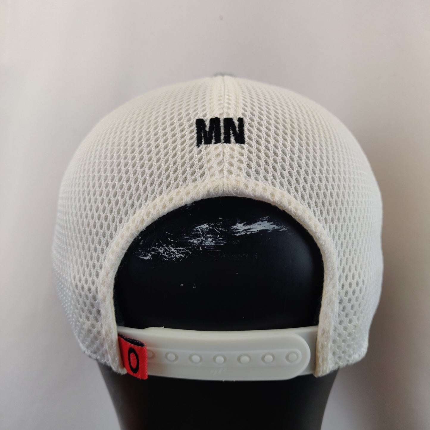 Oakley Grey Flat Bill 110 Flexfit Tech Mesh Trucker Cap Hat Men Unisex One Size