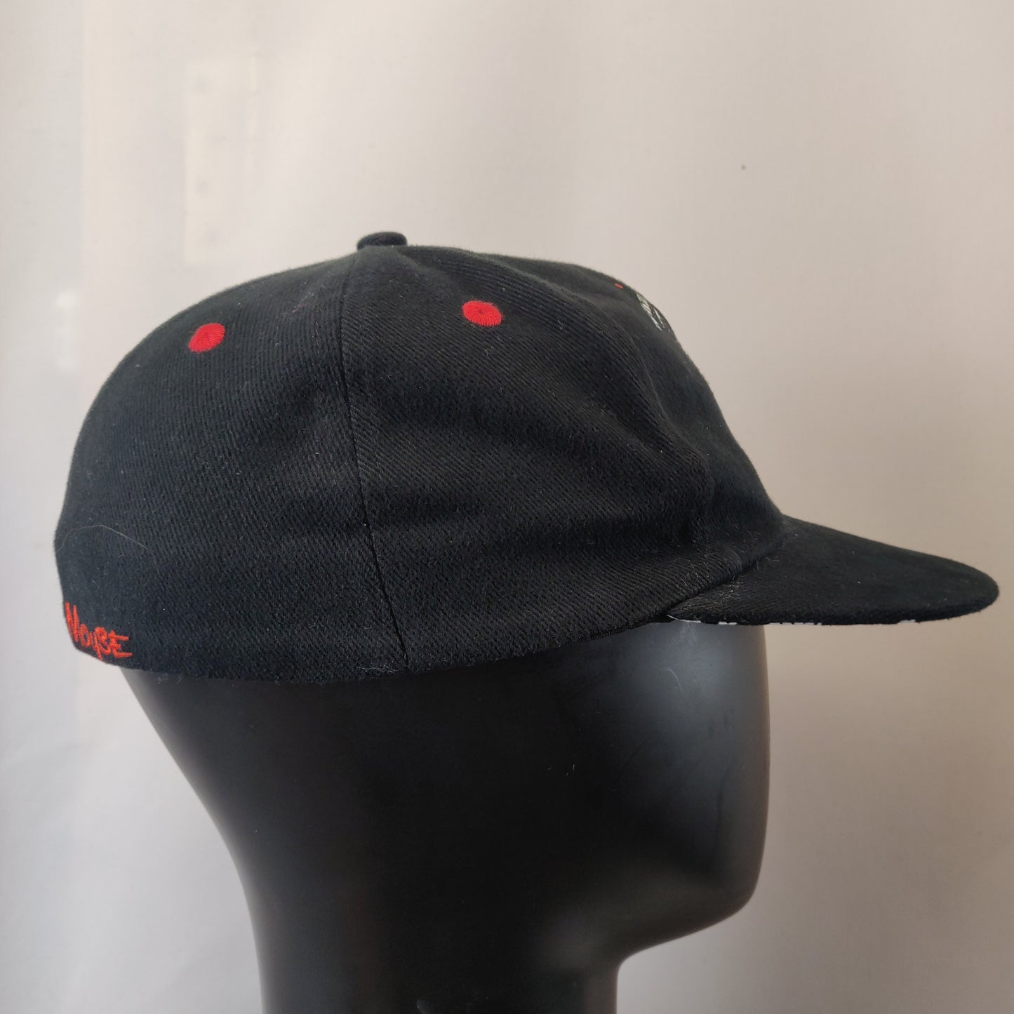 Disney Parks Black Mickey Mouse Snapback Hat Cap Youth Kids Boys Girls 54-57 Cm