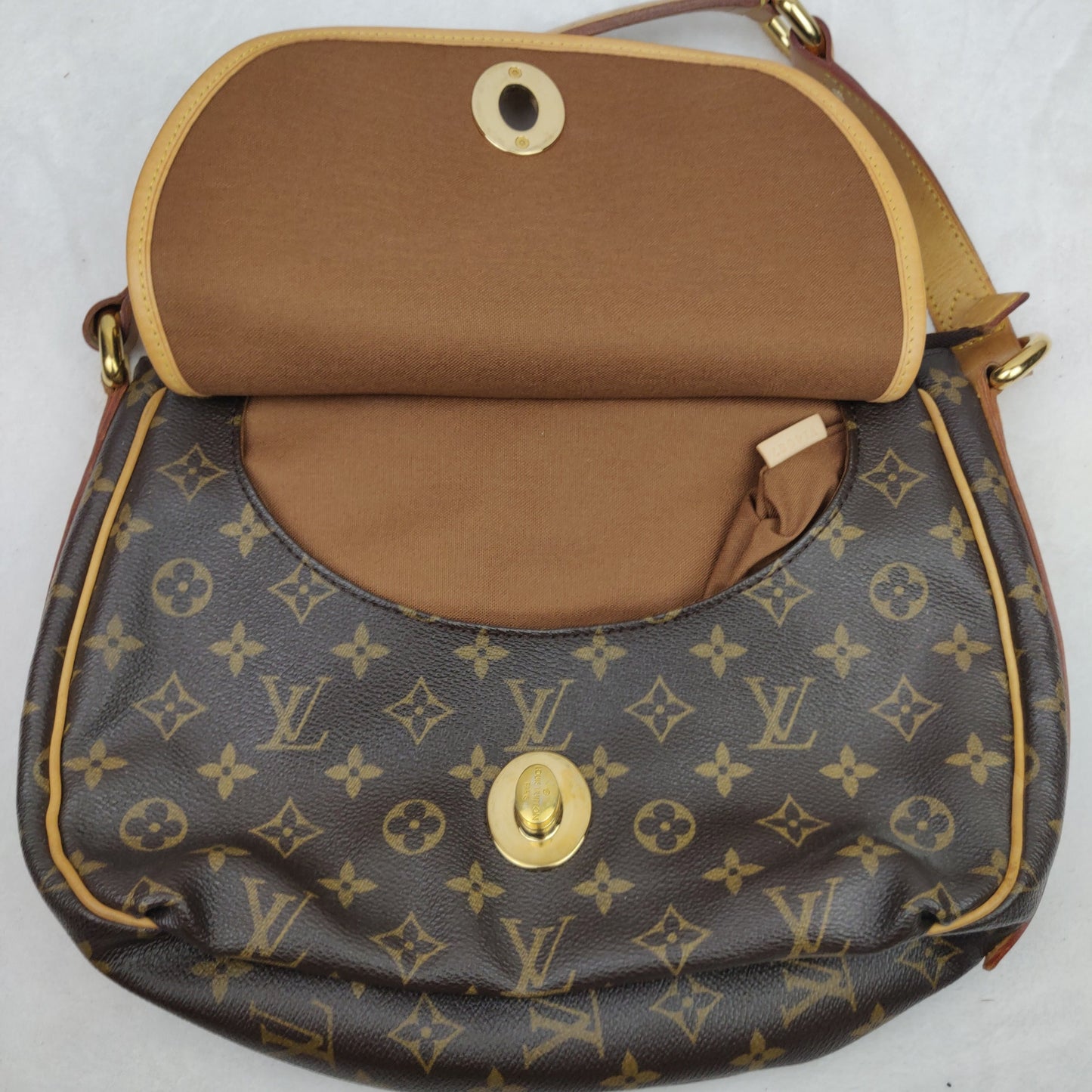 Louis Vuitton Authentic Brown Tulum Monogram PM Shoulder Bag Handbag Women