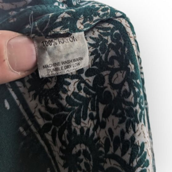 Vintage Ethnic Elephant Paisley Print Green Hawaiian Shirt Men Size Large