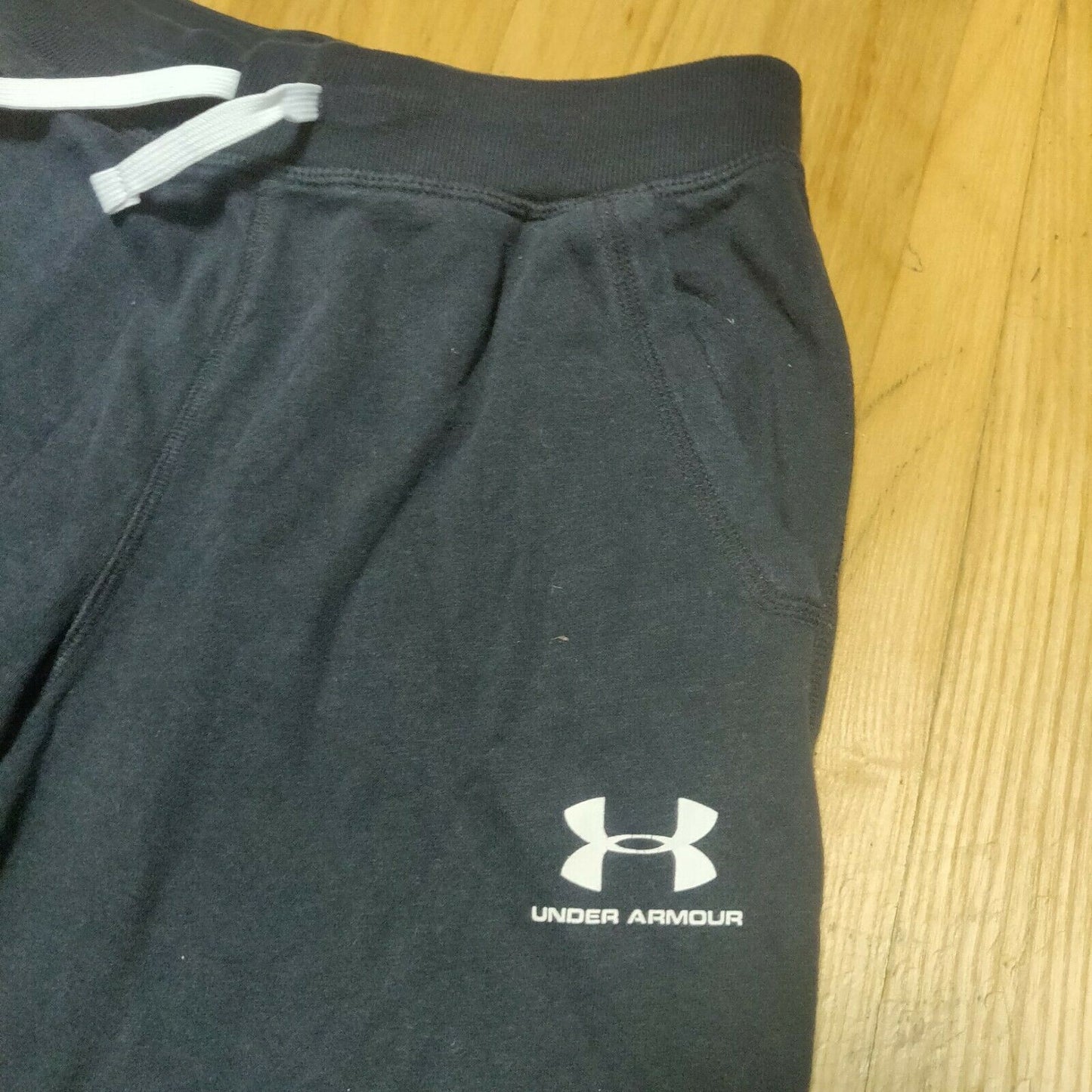 Under Armour Cold Gear Navy Fitted Joggers Boys Size YLG