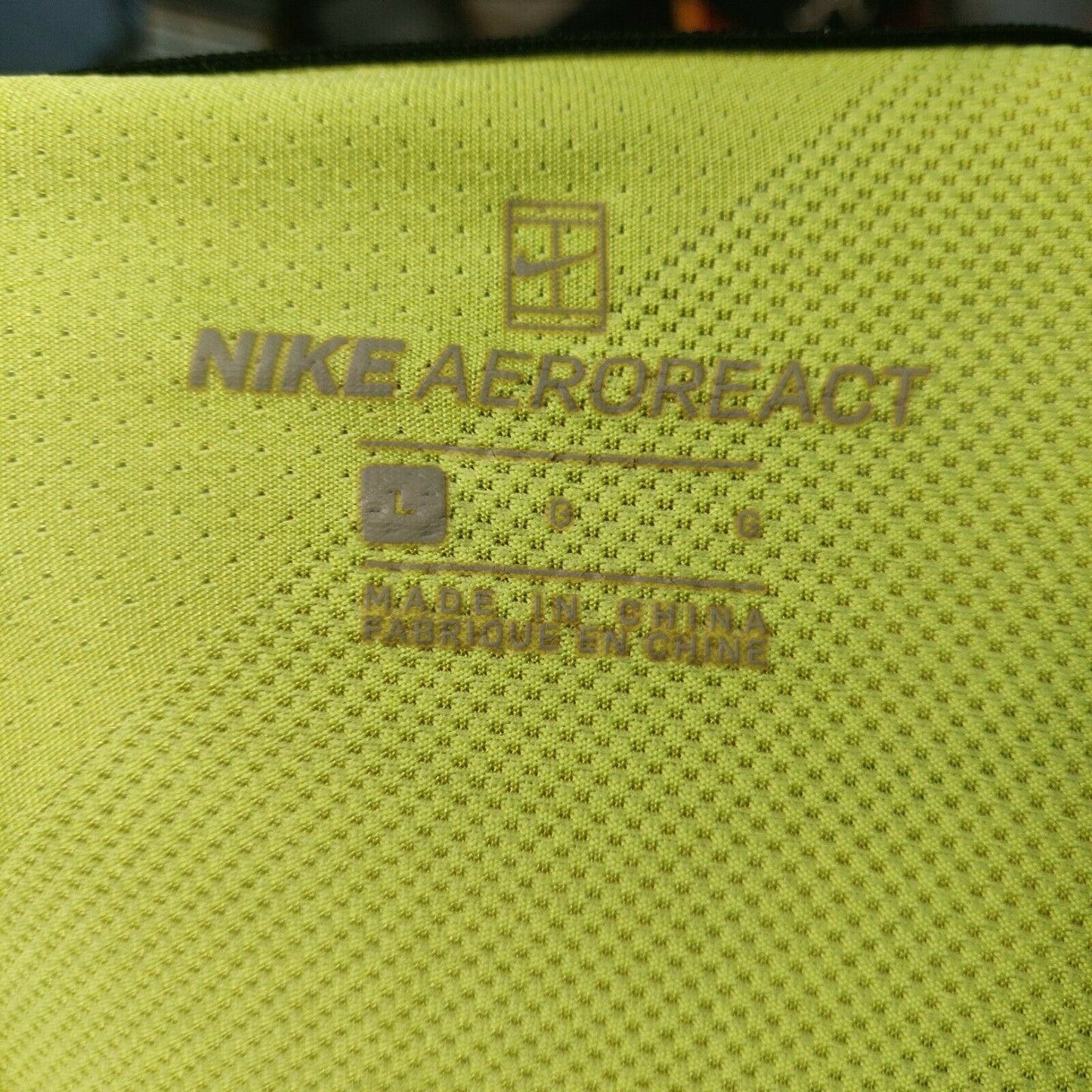 Nike Aeroreact Green T-shirt Short Sleeve Men Size Large