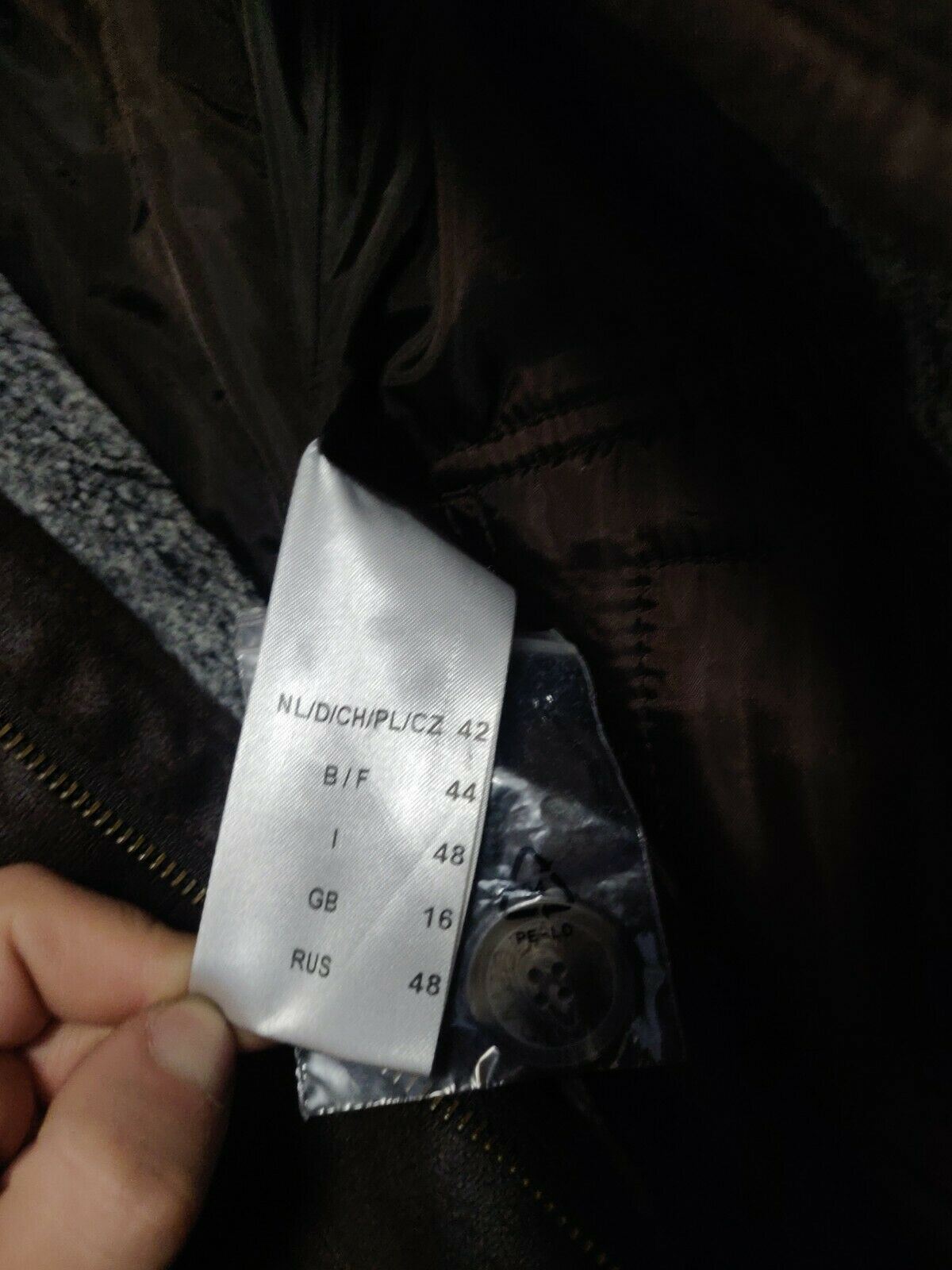 Damo Brown women vintage Coat With Partial Fur Lining Size 16