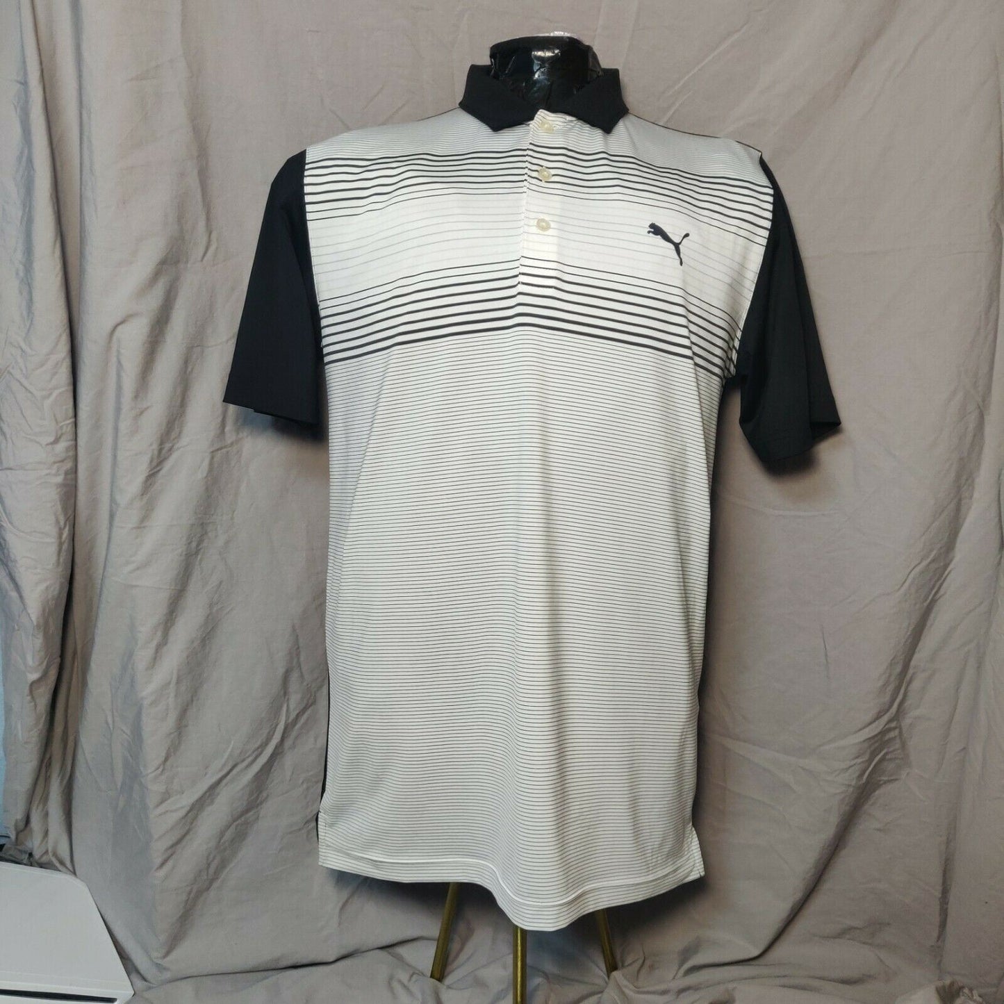 Puma White 1/4 Button Polo Short Sleeves Men Size Large