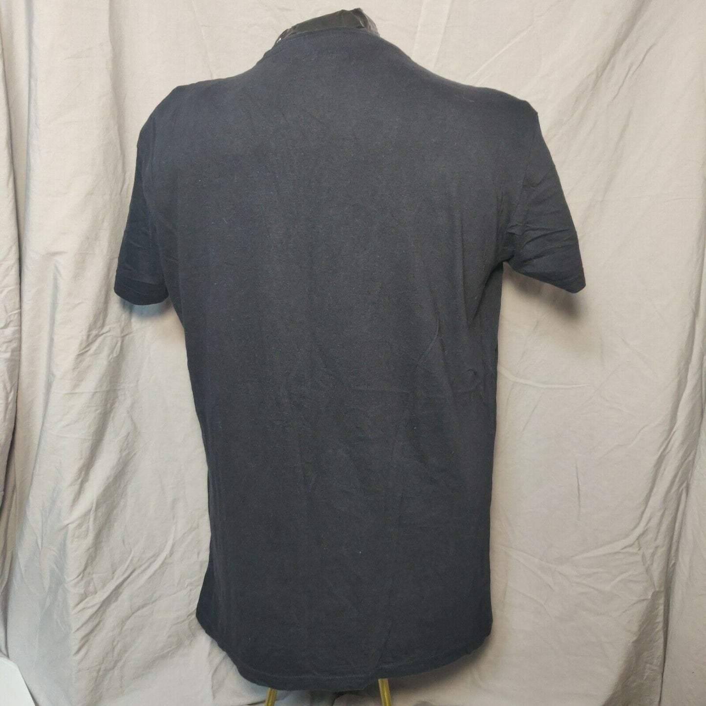 Call Of Duty Activision 2017 Black T-shirt Skull Ghost Graphic Men Size XL