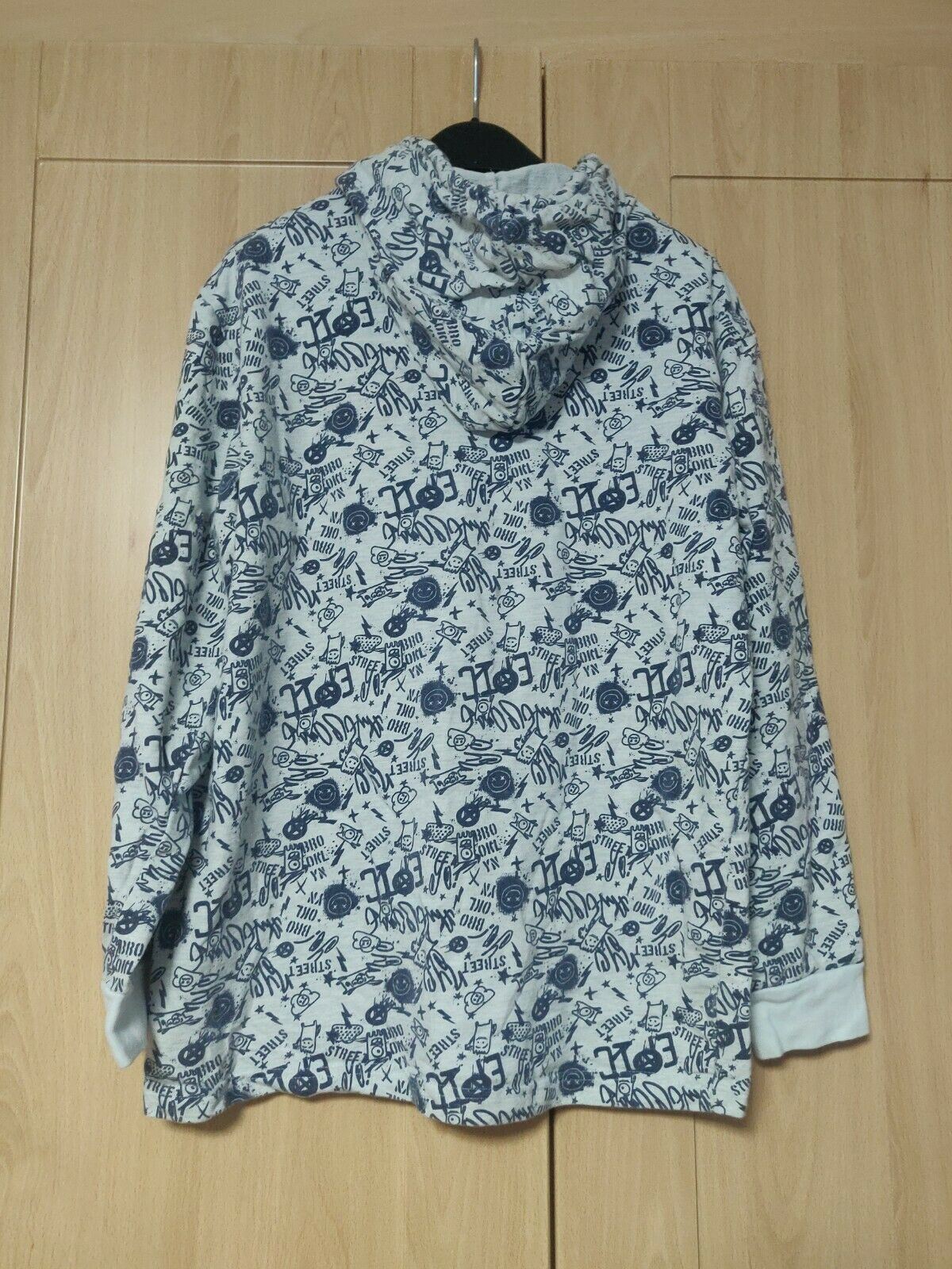 Reebok White Graffiti Pullover Hoodie Teens Size Large