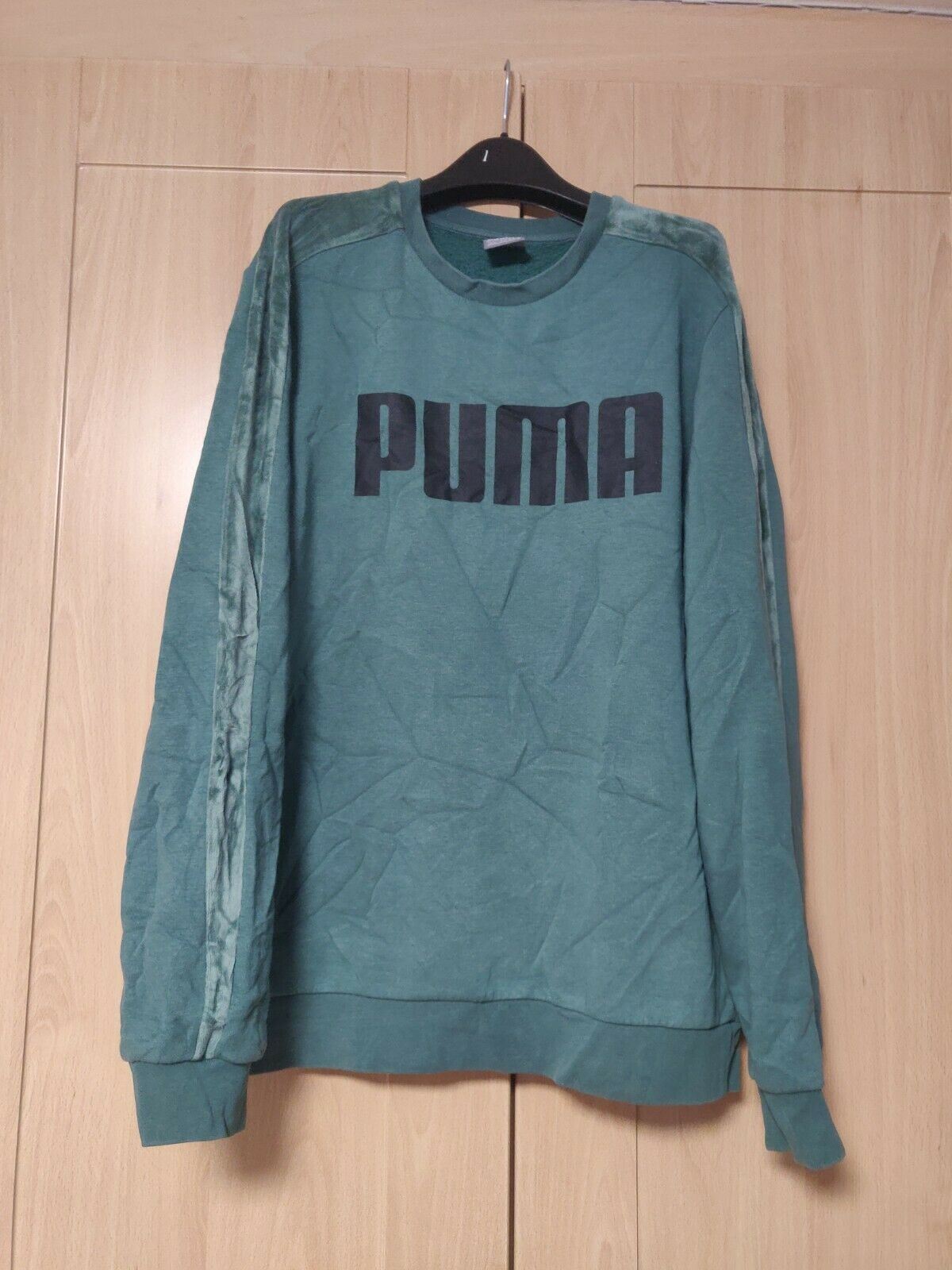 PUMA Green Sweatshirt Jumper Spell Out Logo Men Size Medium