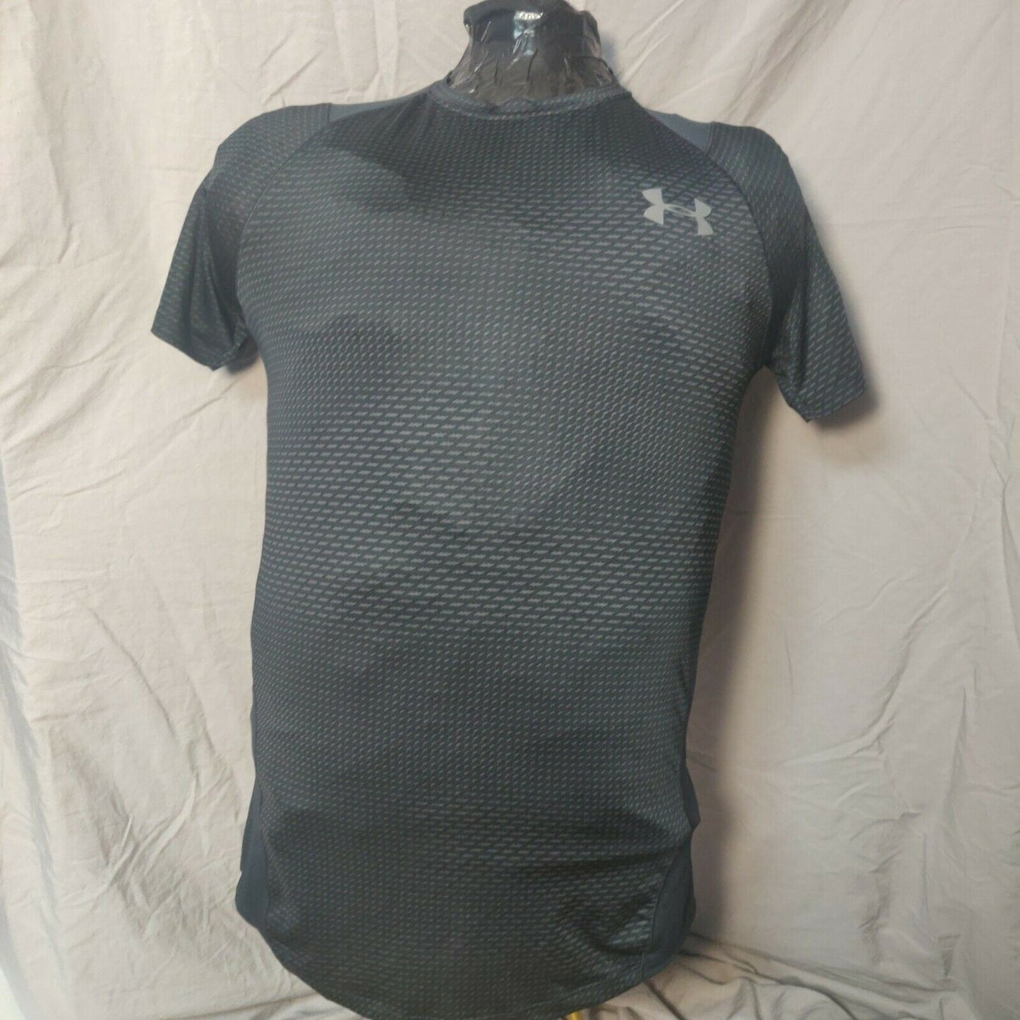 Under Armour Black T-shirt Short Sleeve Men Size Medium
