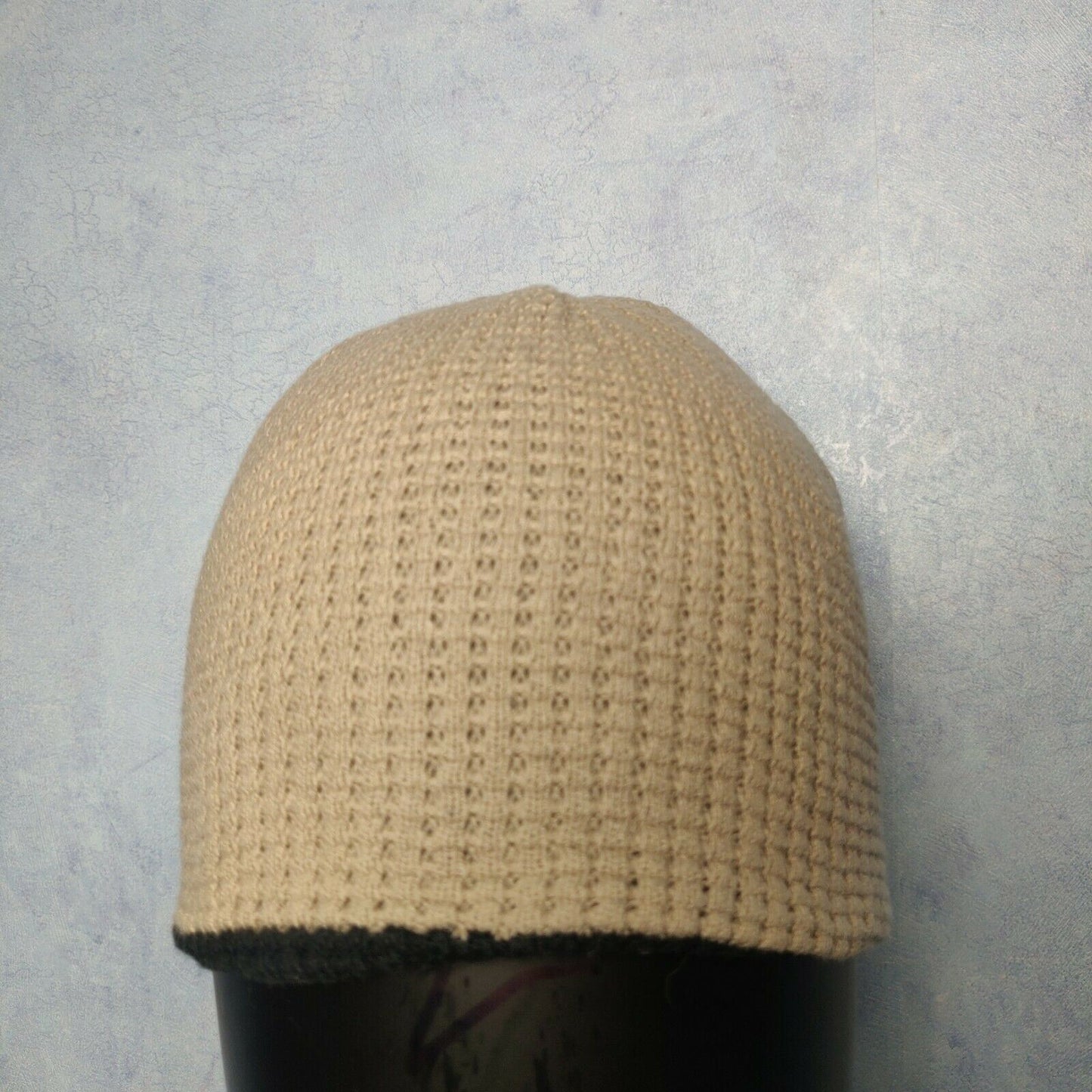 New York Yankees Double Sided Black/Beige Beanie Hat Adults One Size