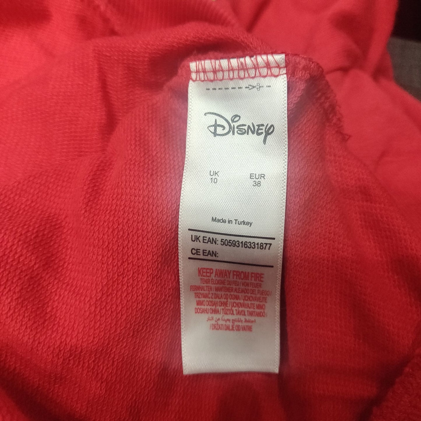 Disney Red Sweatshirt Pullover Long Sleeve "Merry Kissmas" Women Size UK 10