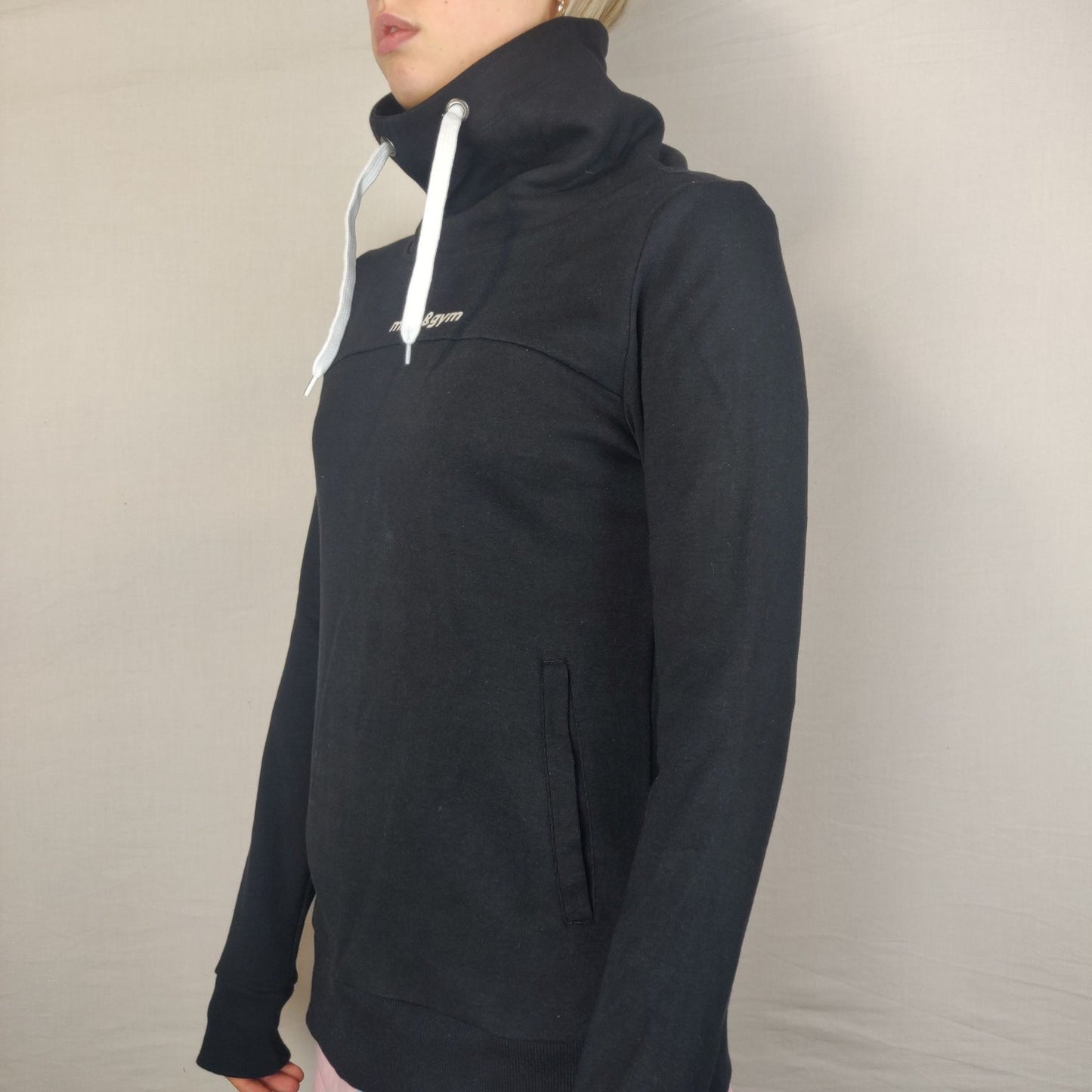 Millie & Gym Black Pullover Hoodie Women Size Small